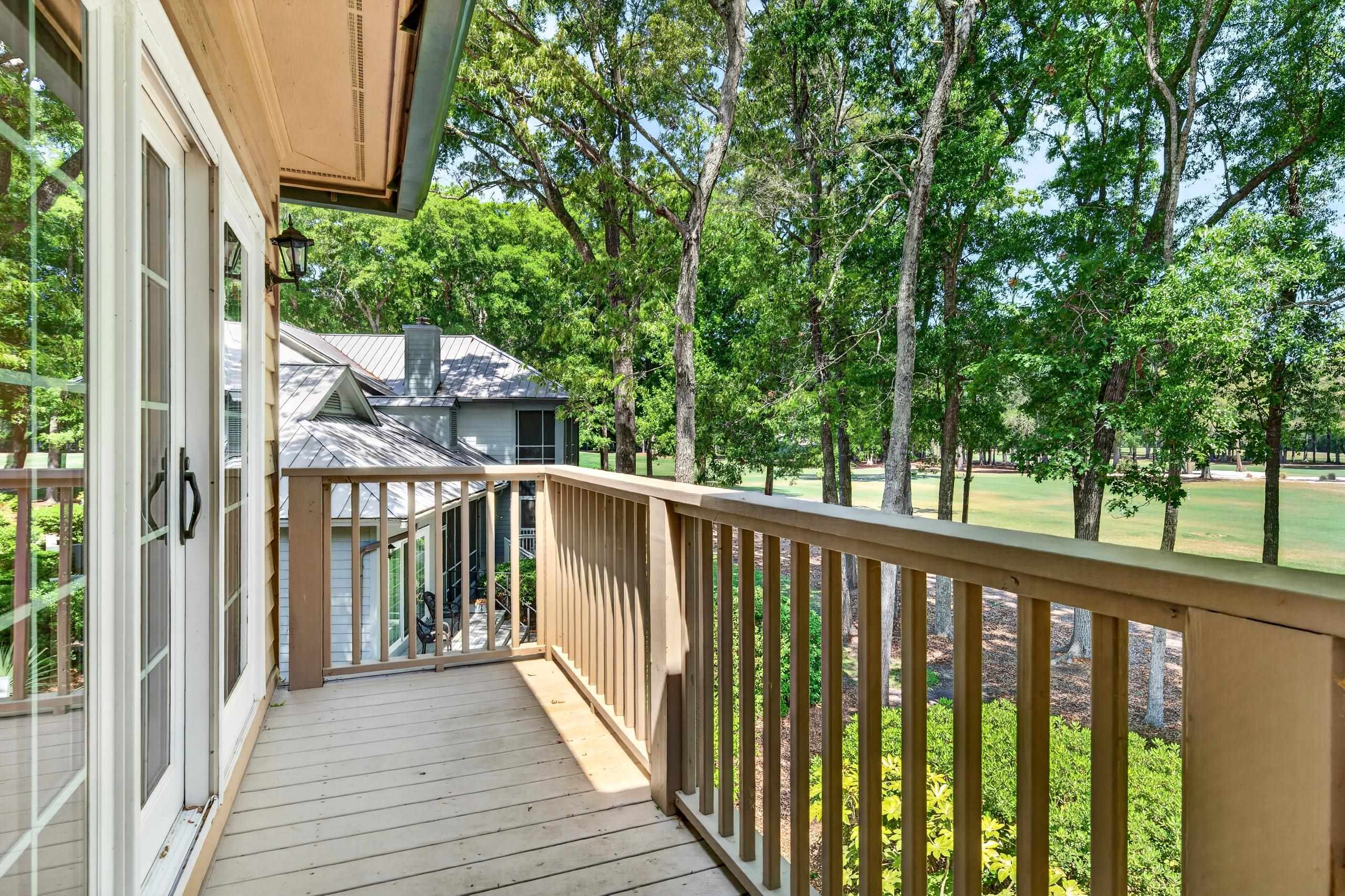 273-3 Golden Bear Dr. Unit: 3