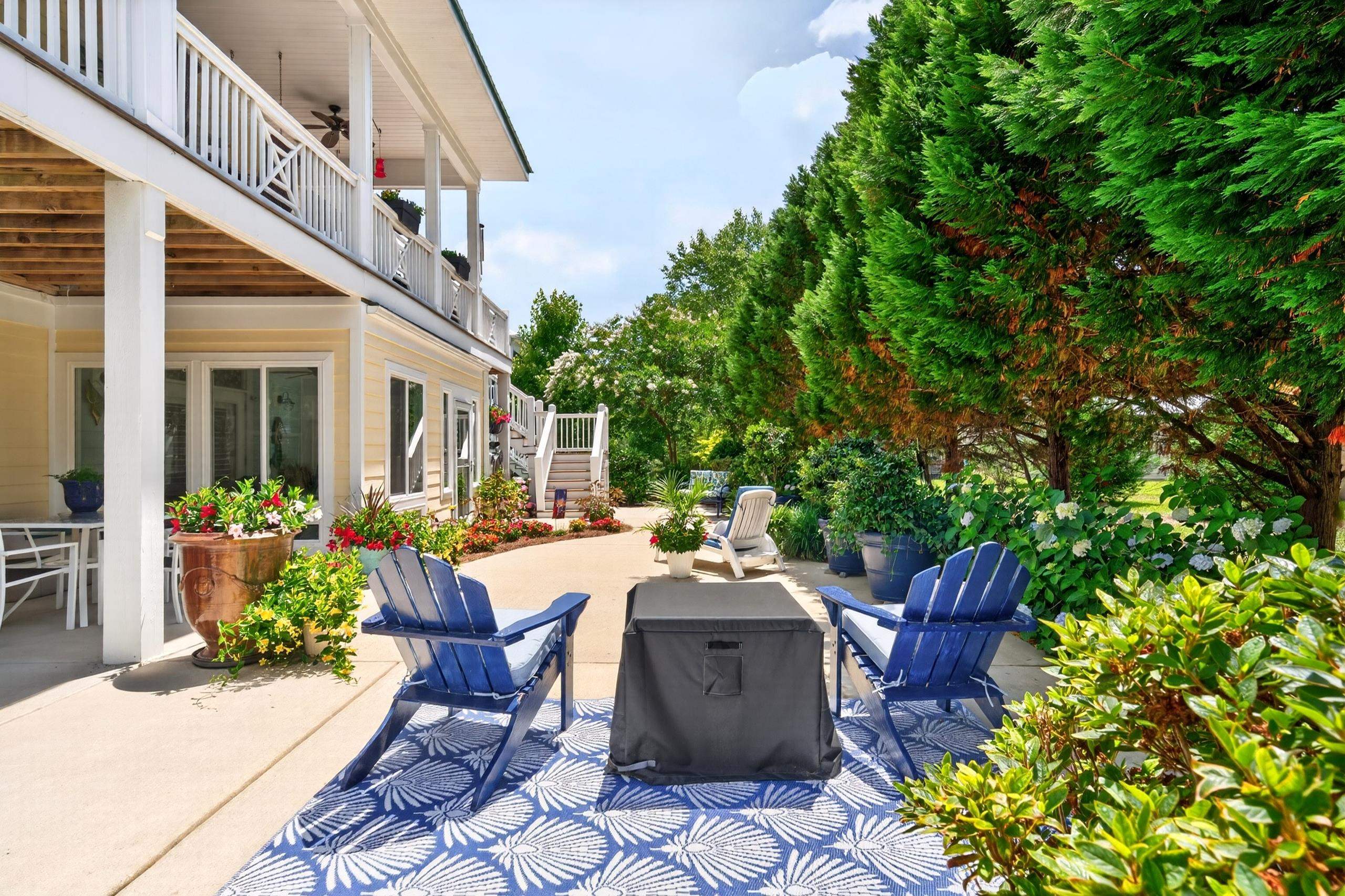 324 Graytwig Circle