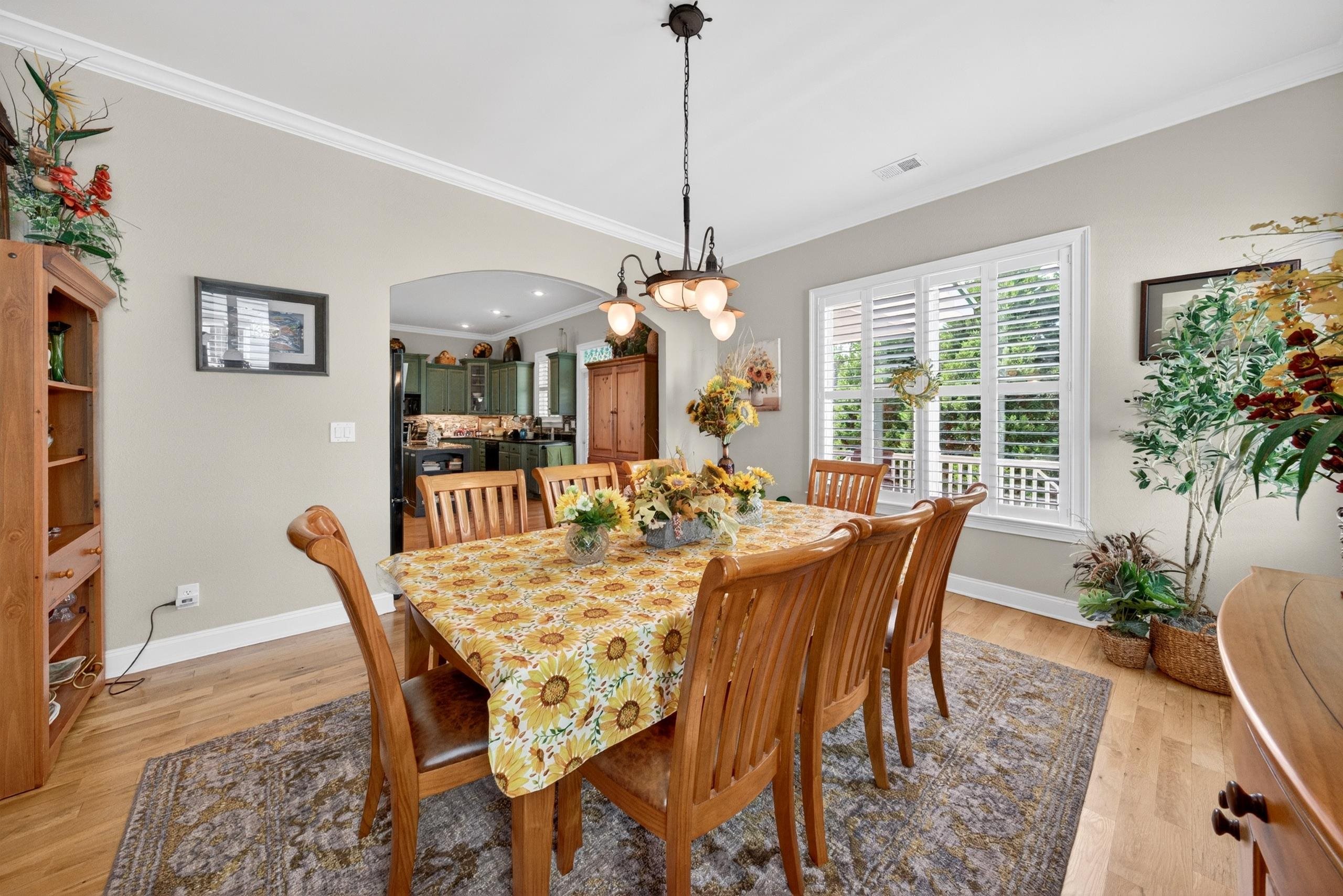324 Graytwig Circle