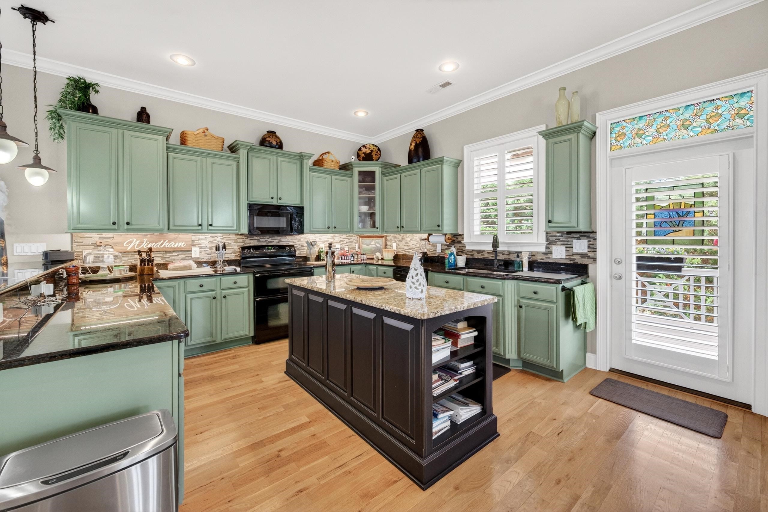 324 Graytwig Circle
