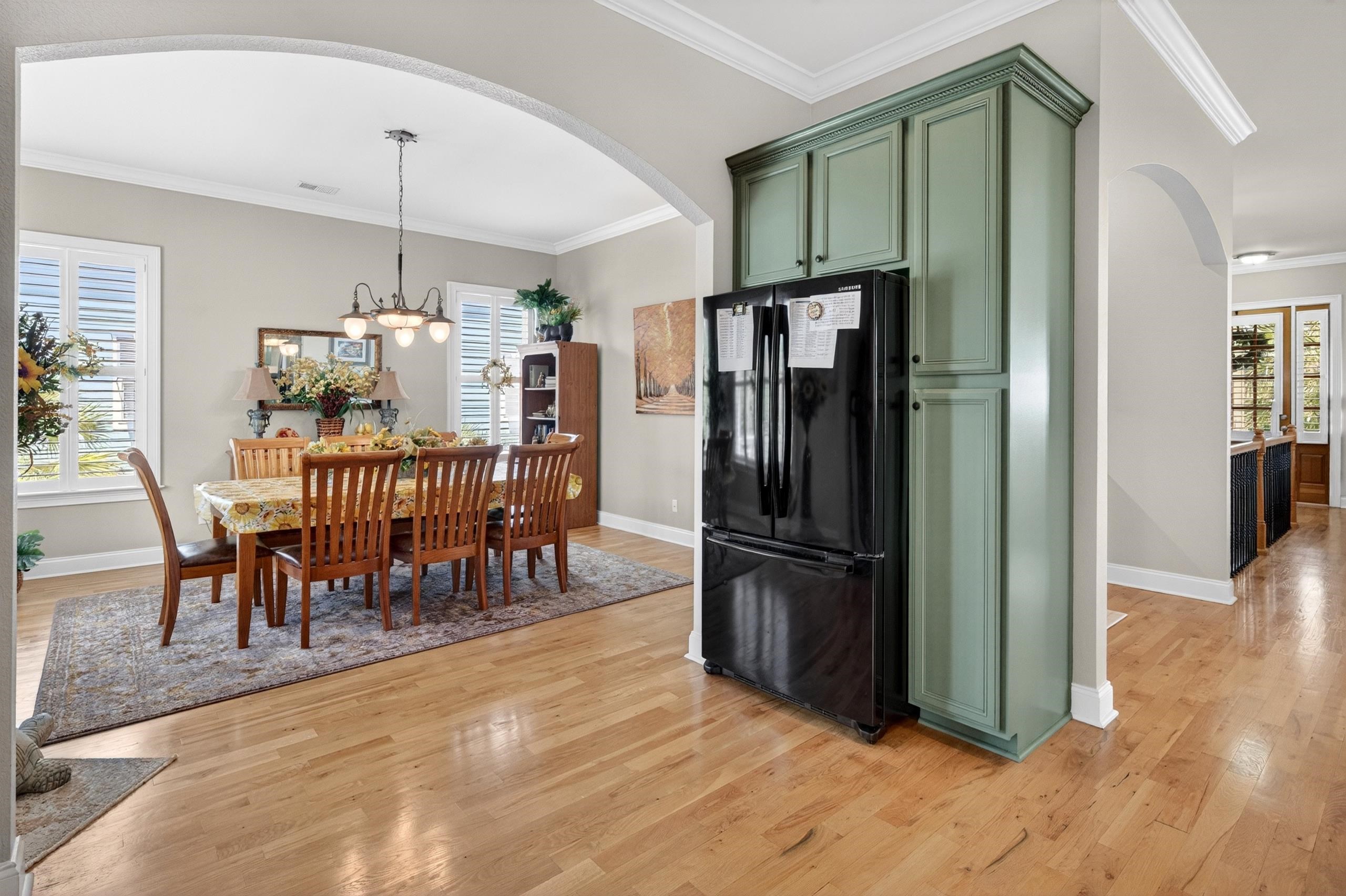 324 Graytwig Circle