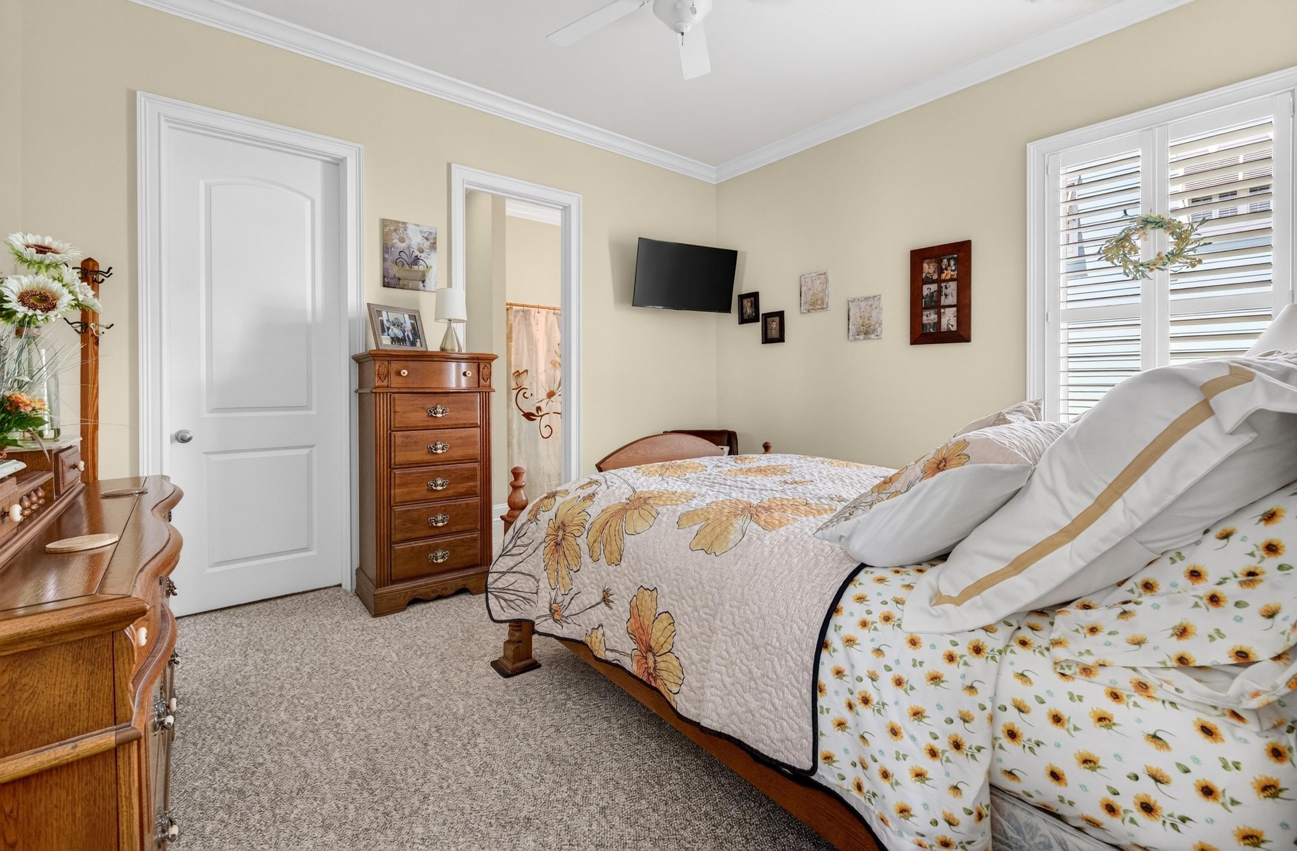 324 Graytwig Circle