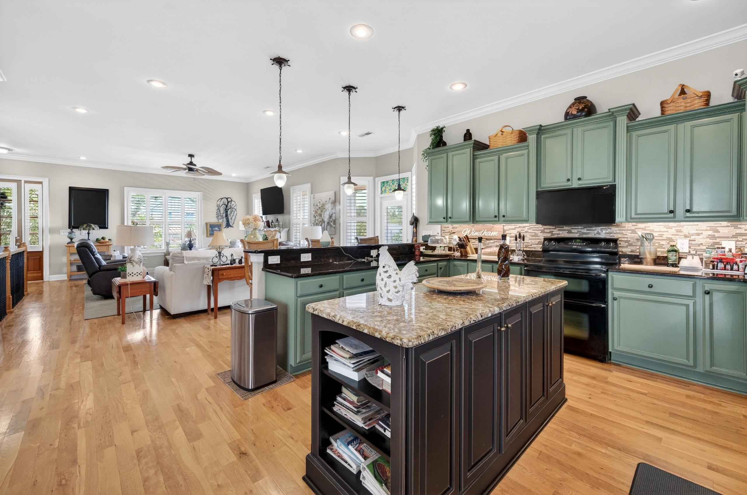 324 Graytwig Circle