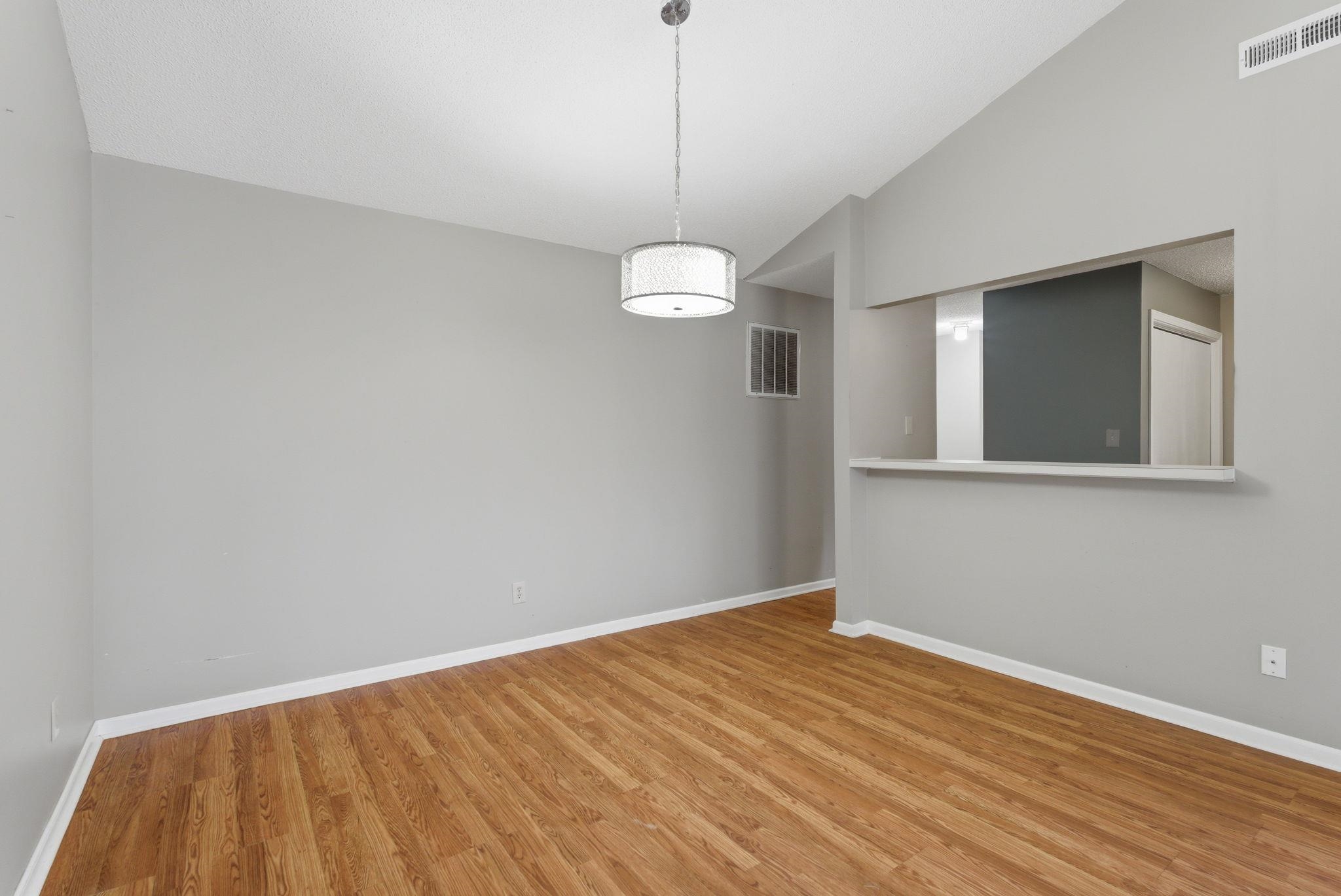 1005 Indian Wells Ct. Unit: 1005