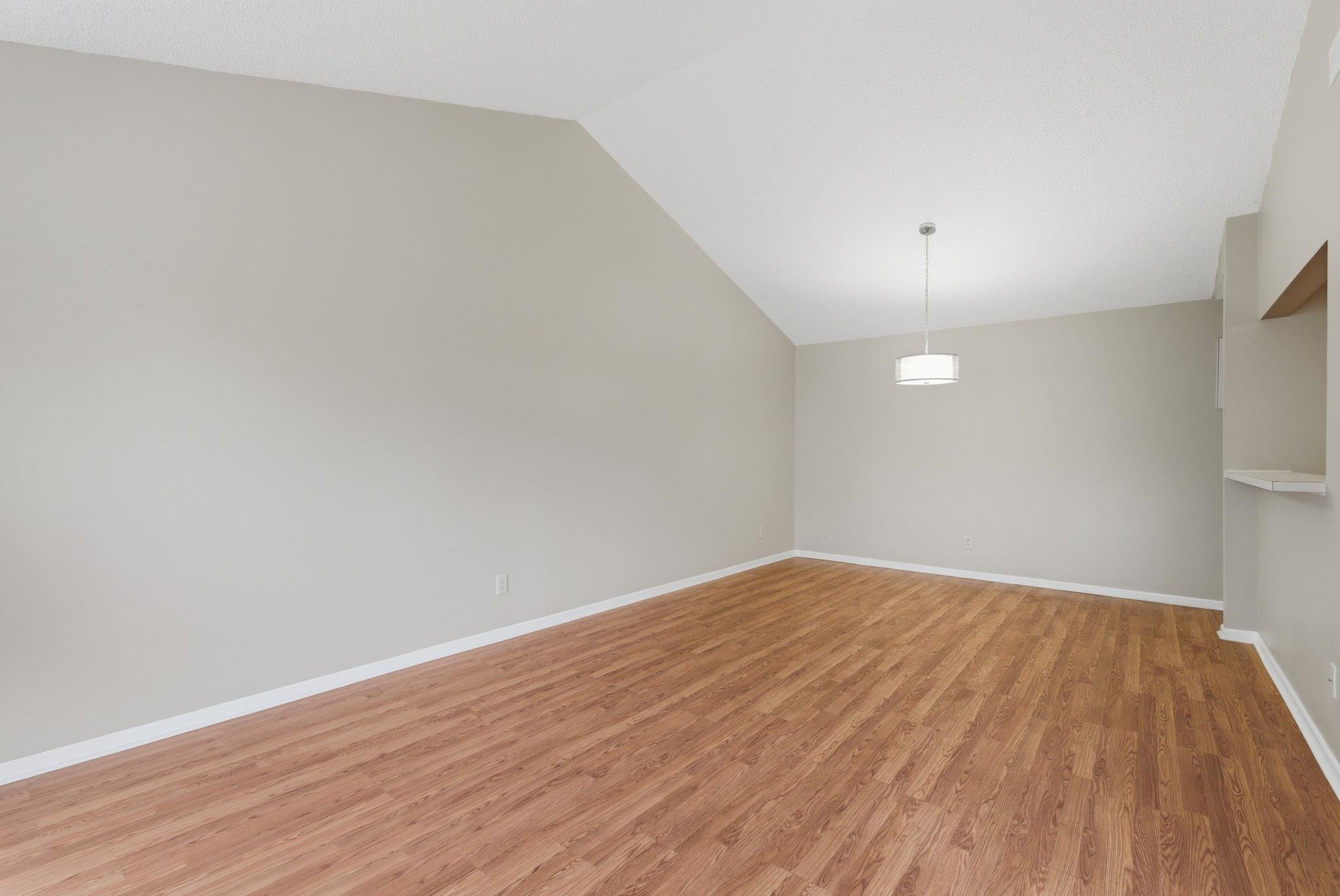 1005 Indian Wells Ct. Unit: 1005