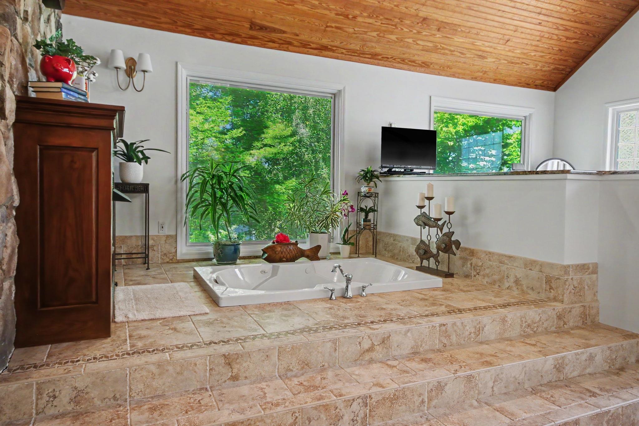 203 Cree Trail
