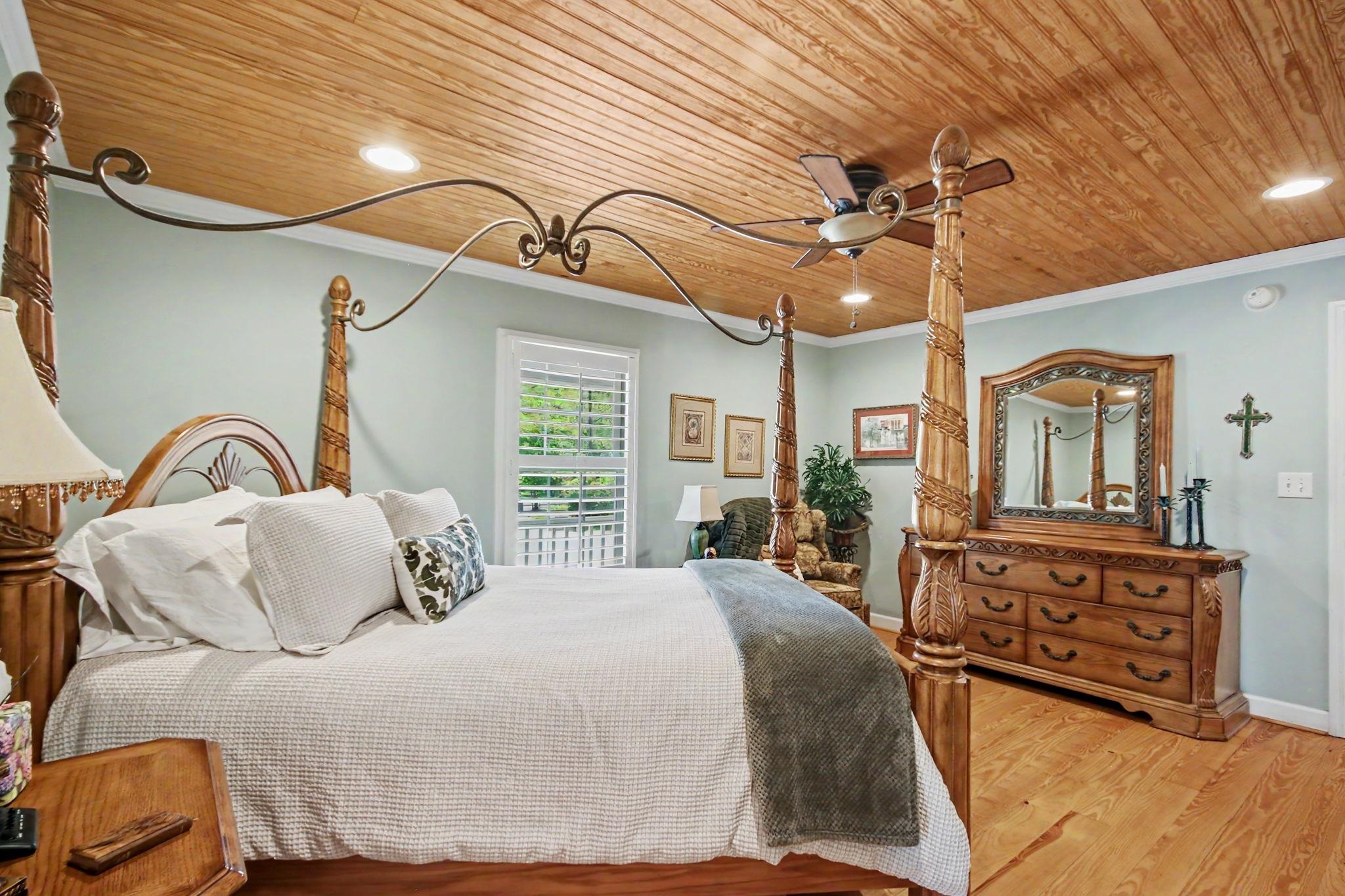 203 Cree Trail