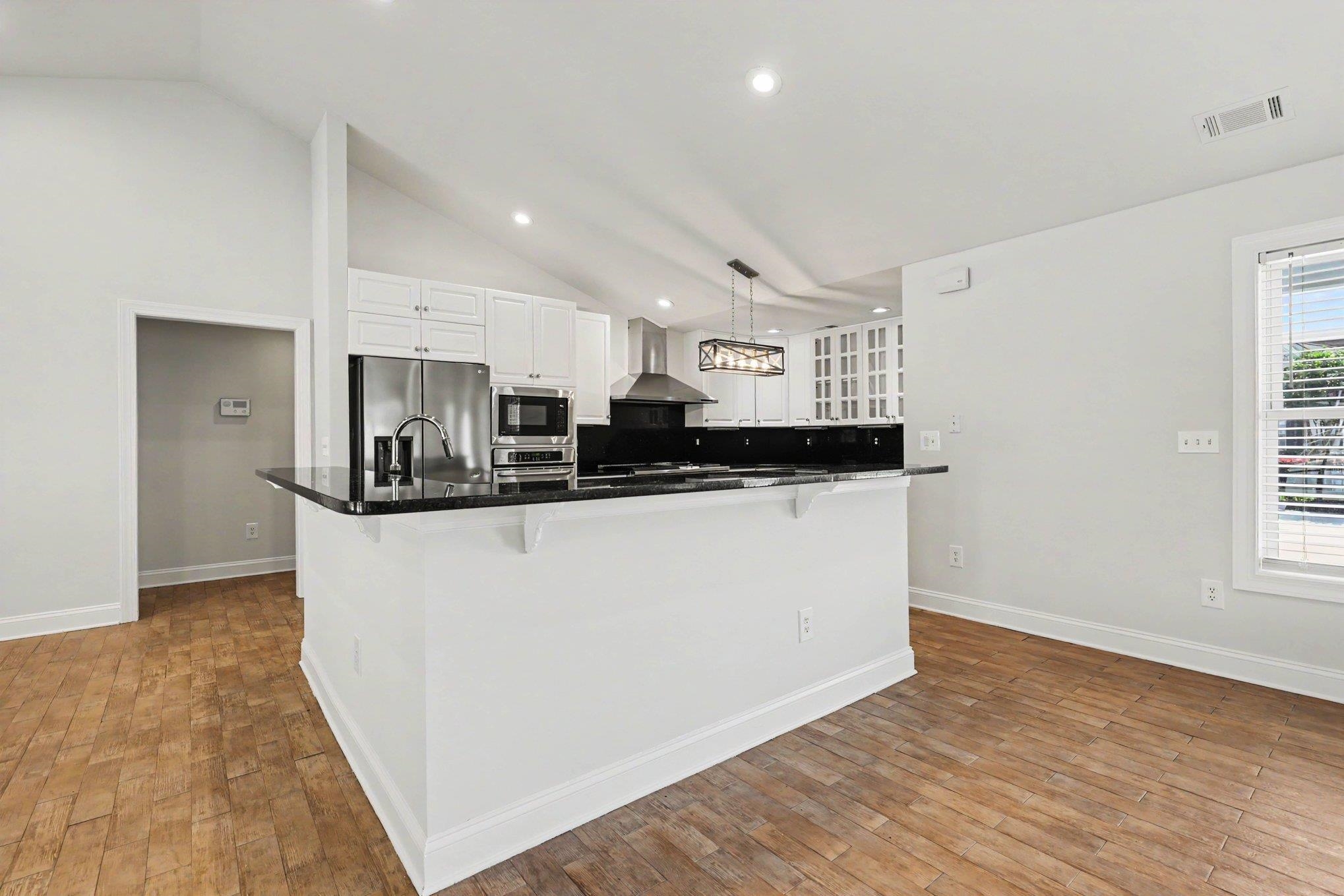 3673 Kingsley Dr.