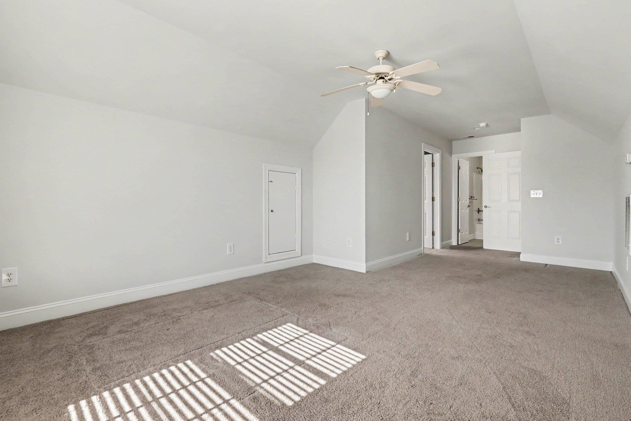 3673 Kingsley Dr.