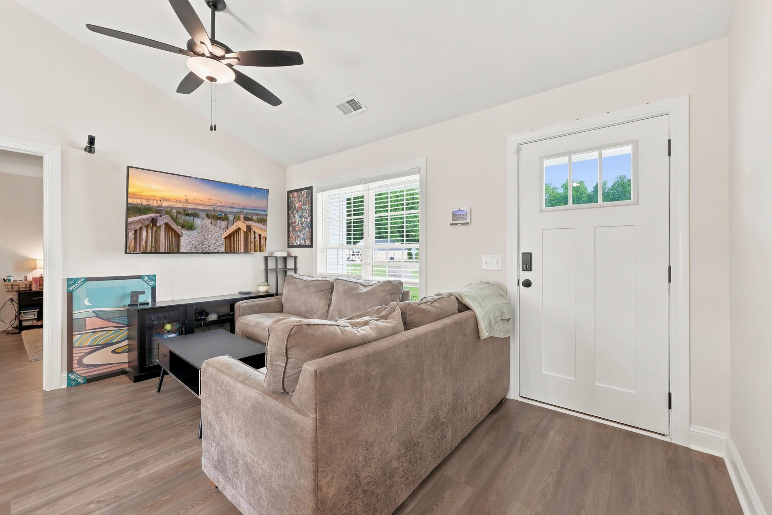 2581 Cottonwood Dr.