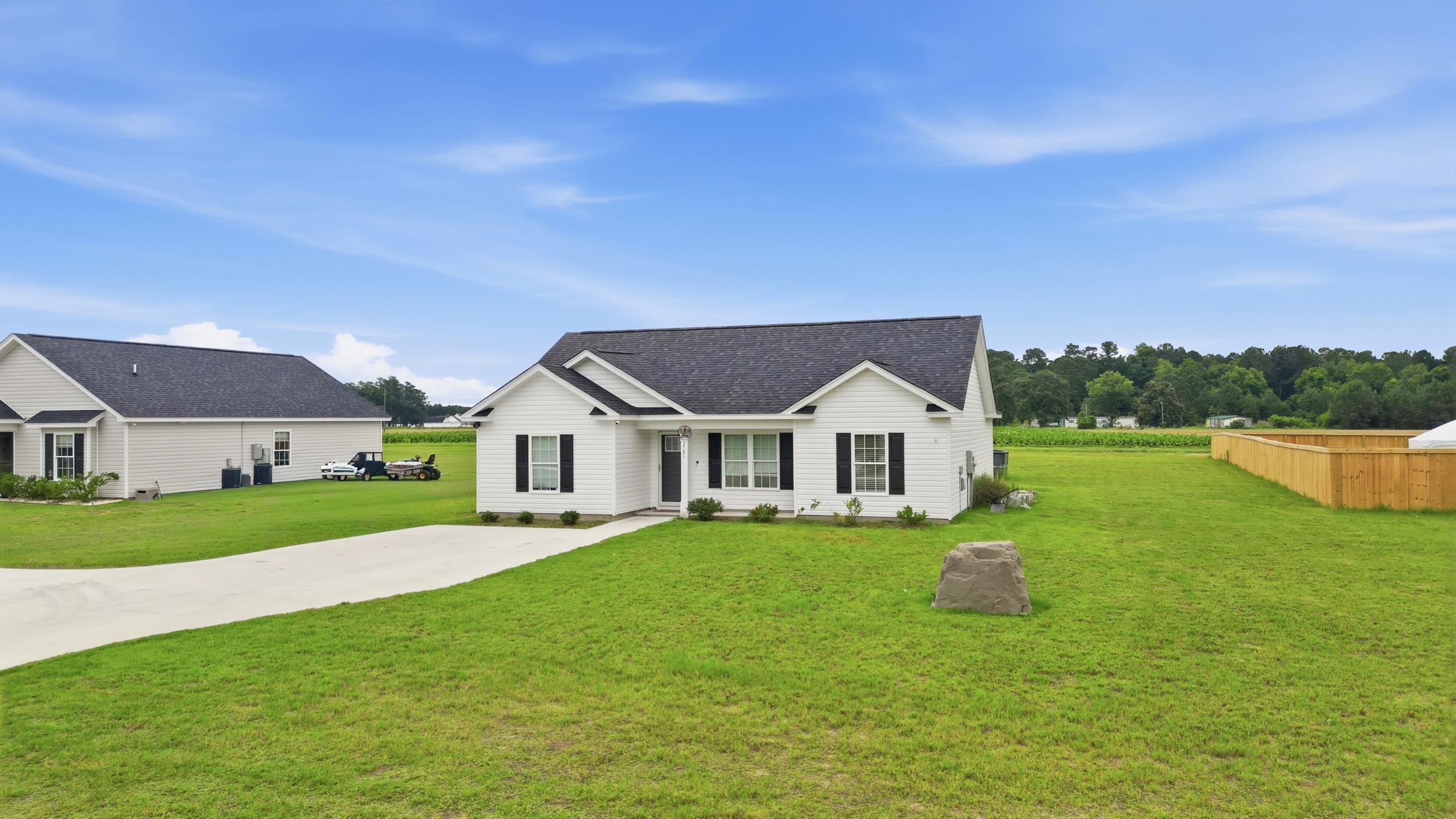 2581 Cottonwood Dr.
