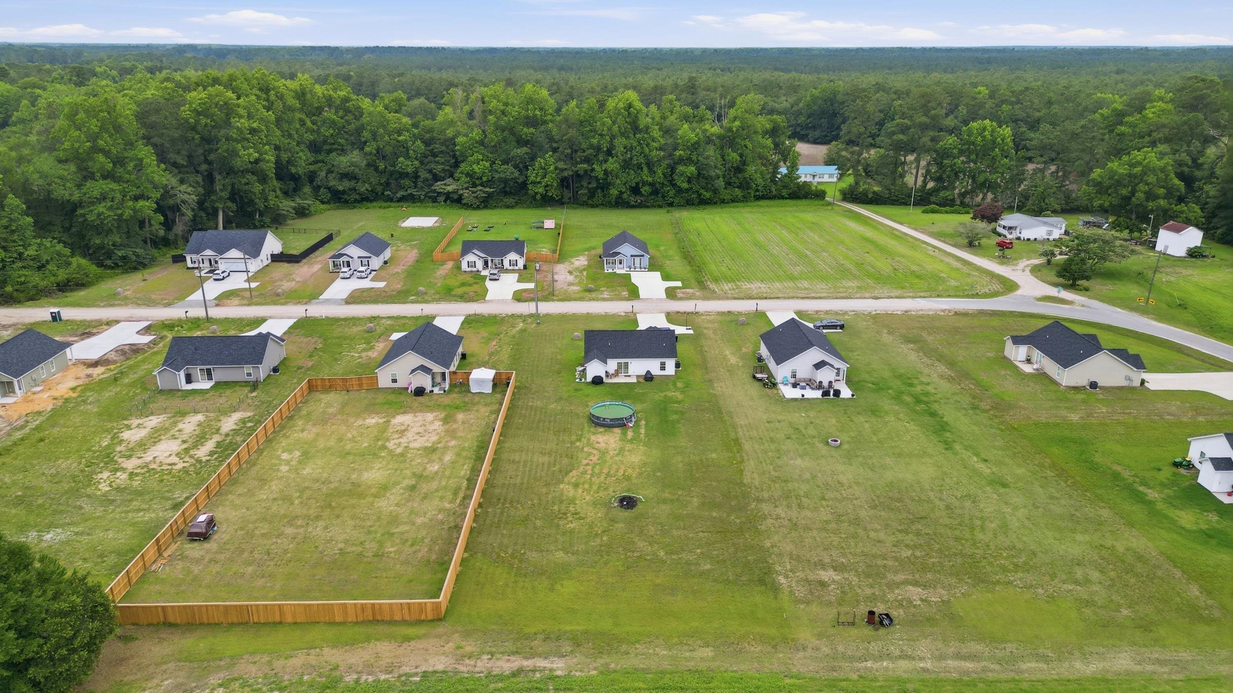 2581 Cottonwood Dr.