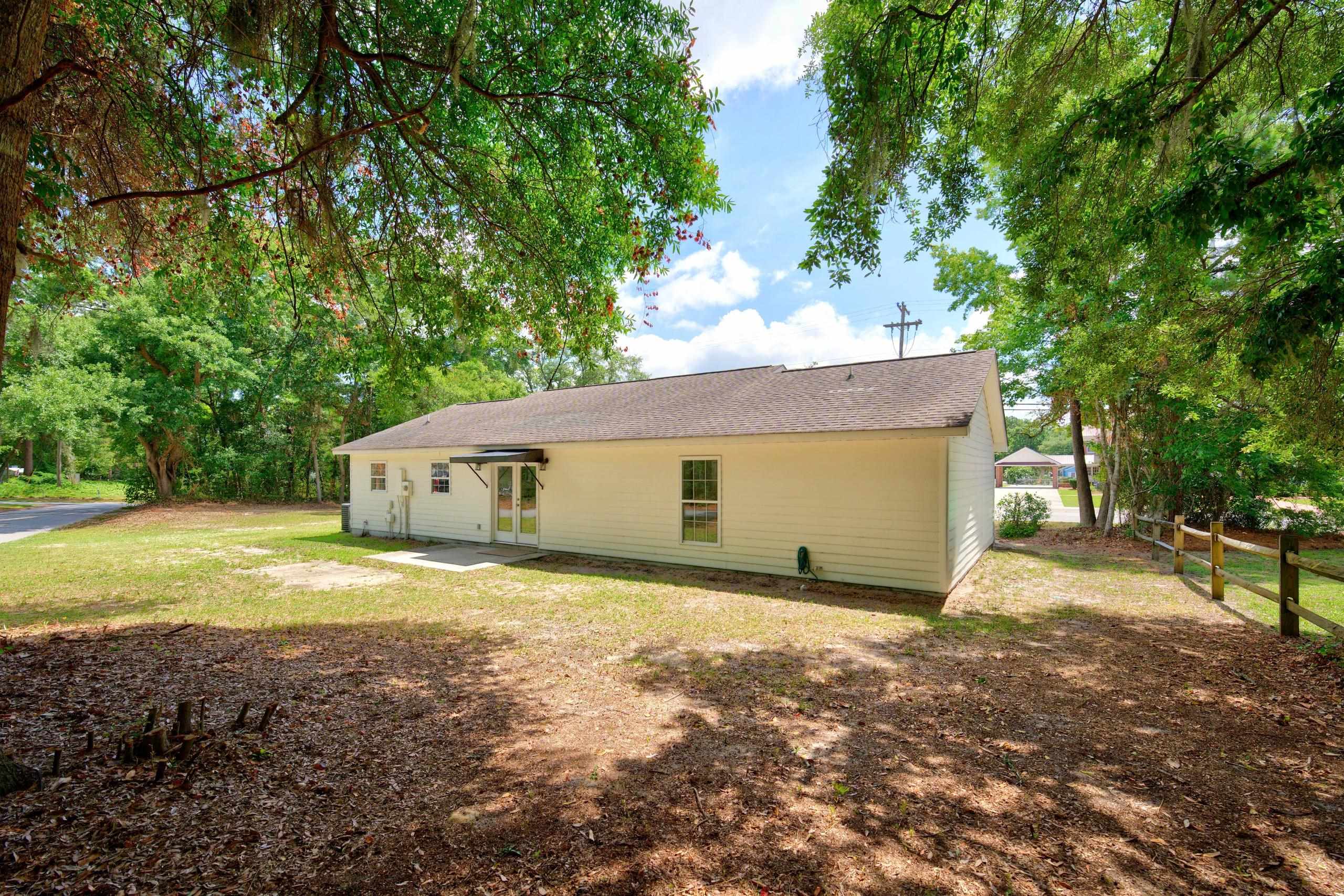 2212 South Island Rd.