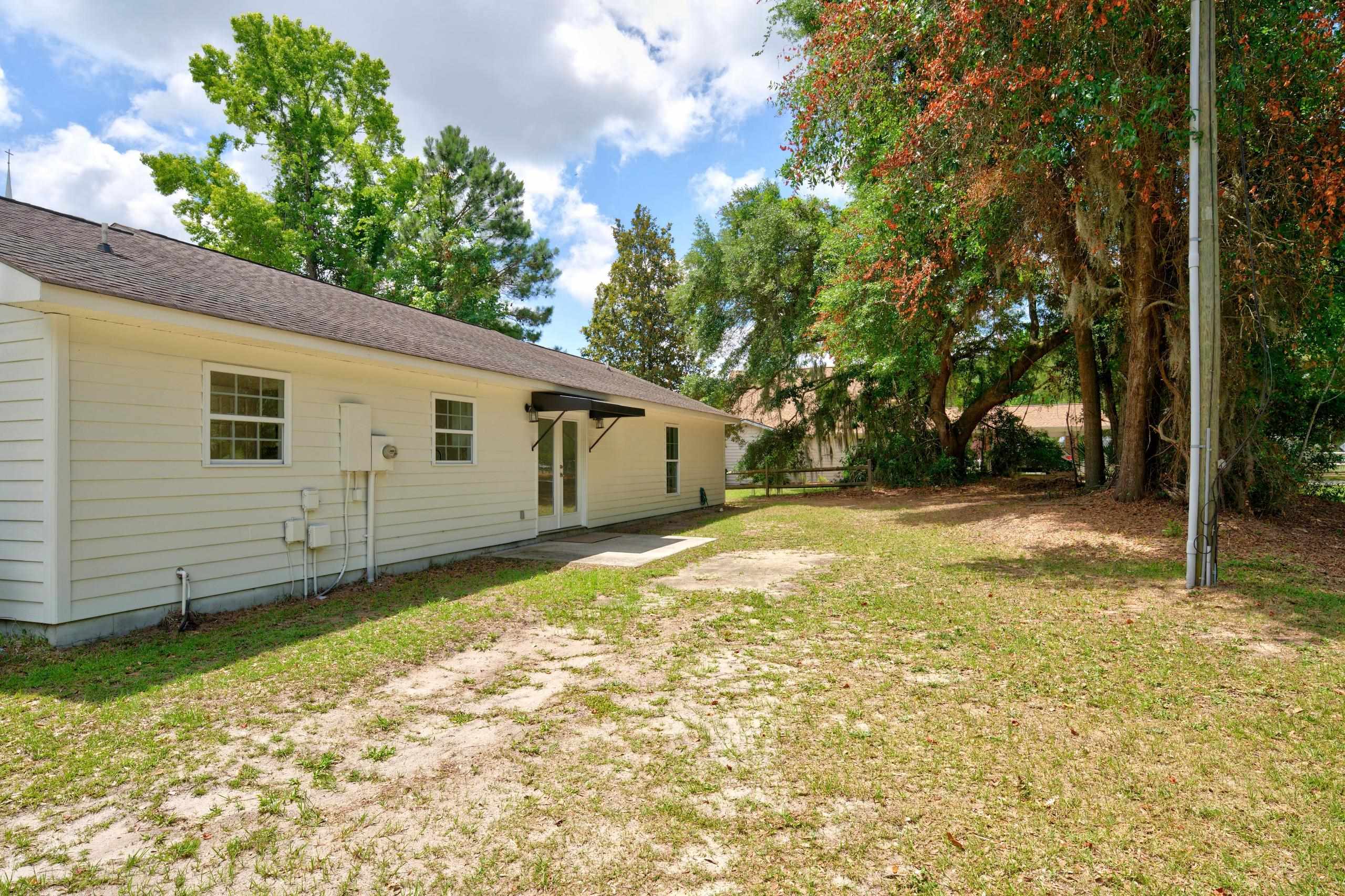 2212 South Island Rd.