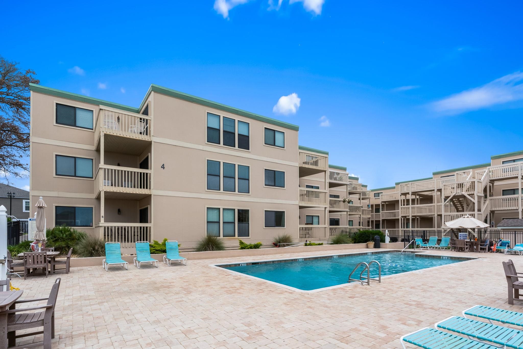 9661 Shore Dr. Unit: C-15