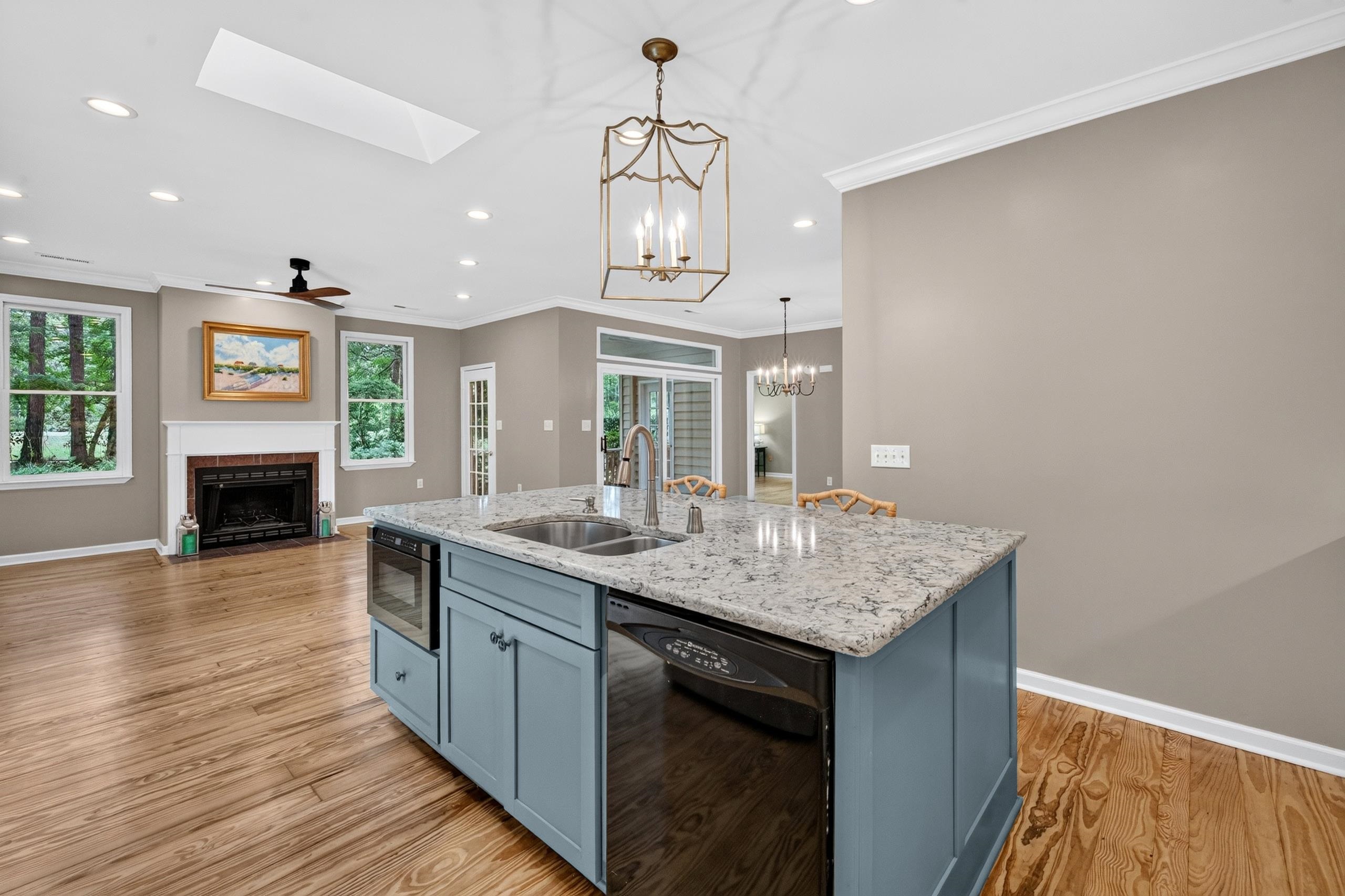 41 Redwing Ct.