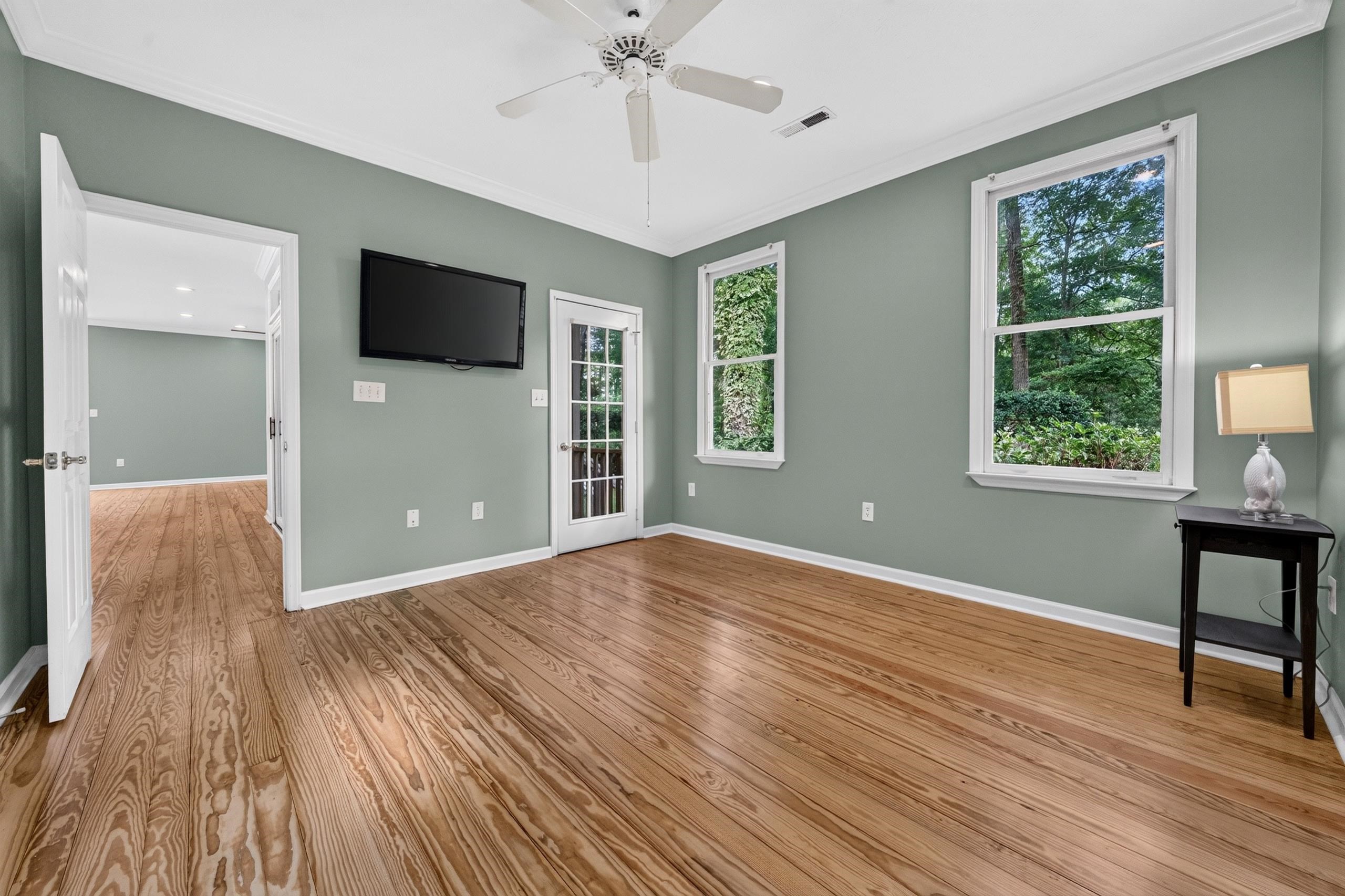 41 Redwing Ct.