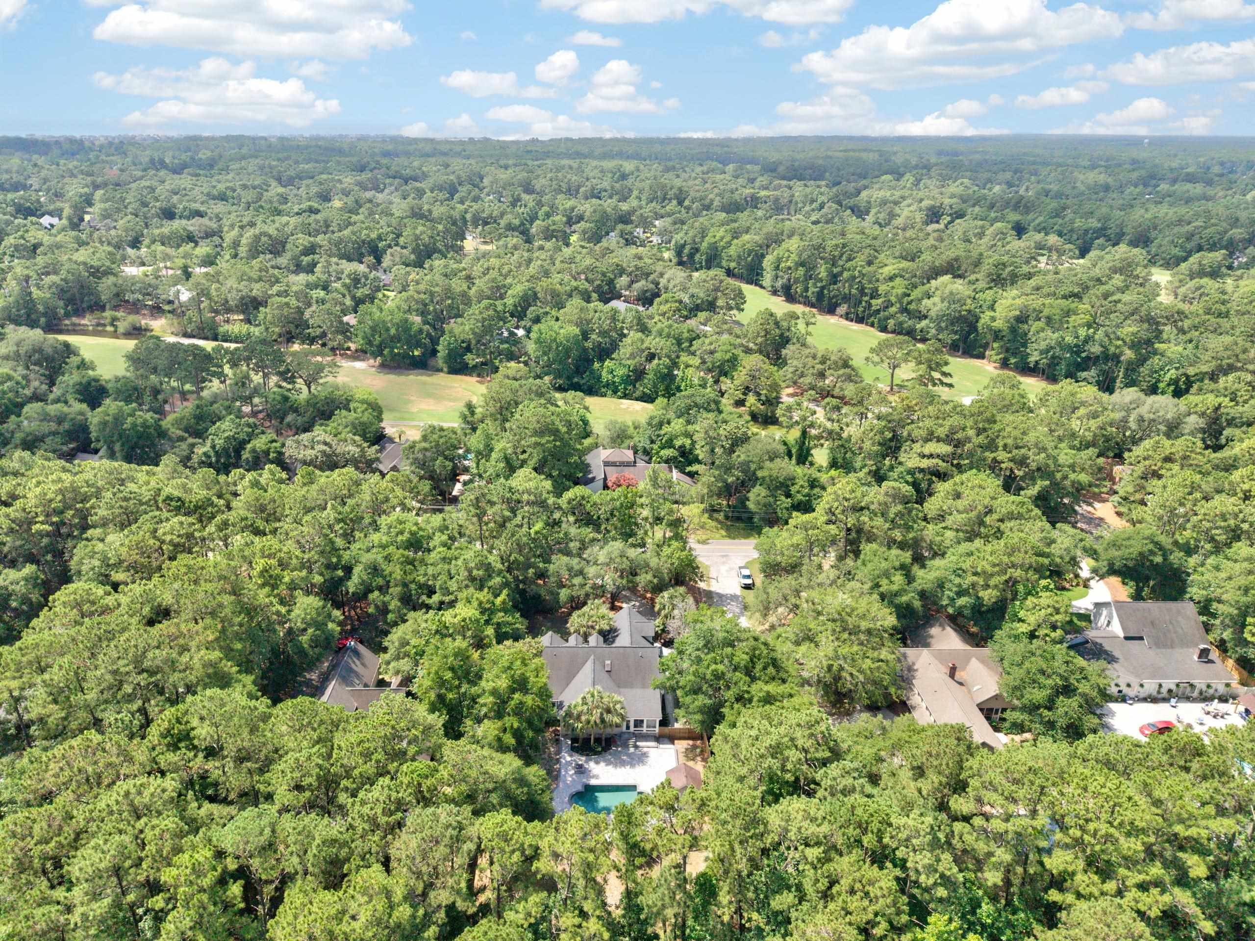 1220 Crooked Oak Dr.