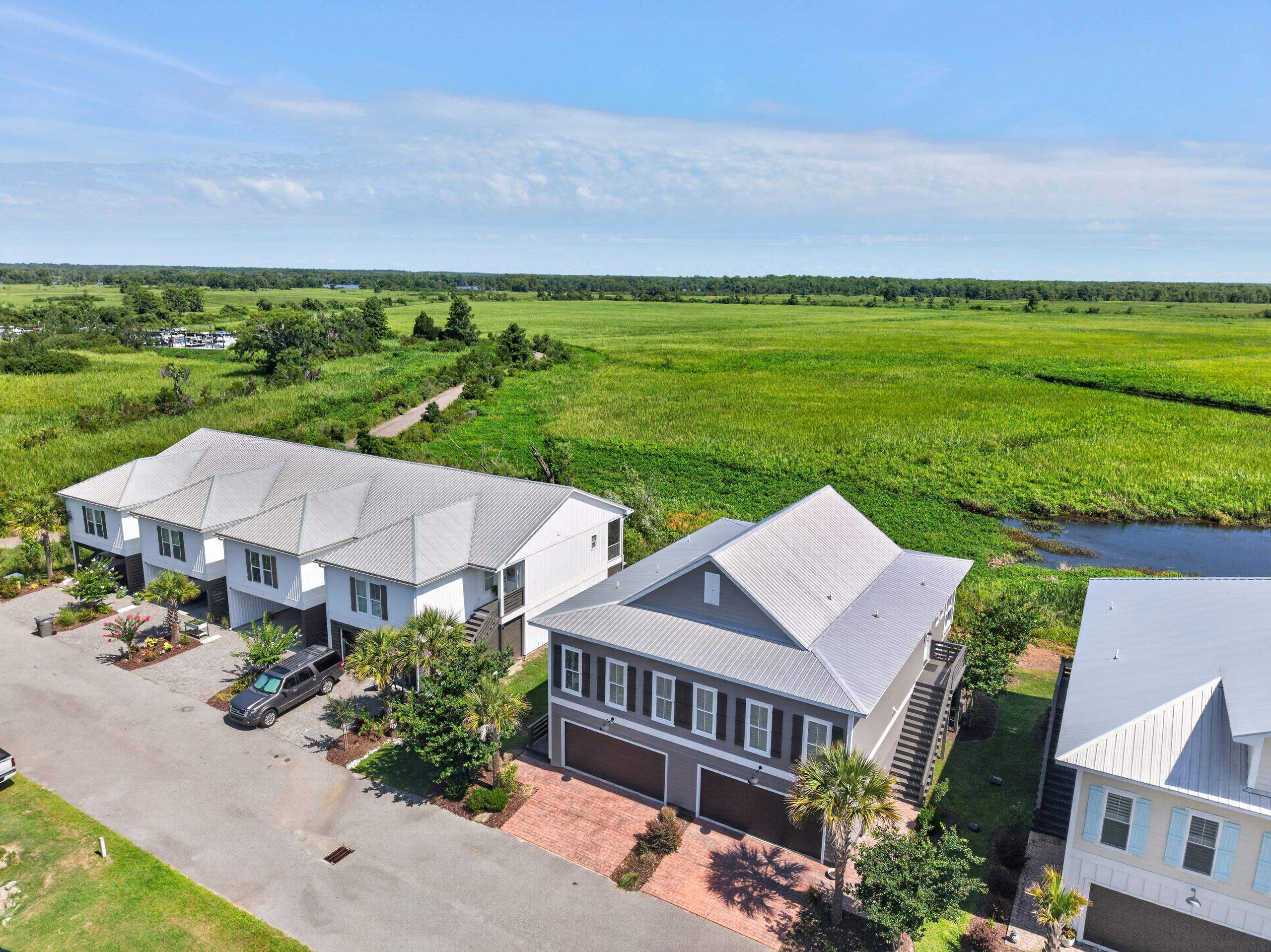 19 Red Skiff Ln. Unit: 19