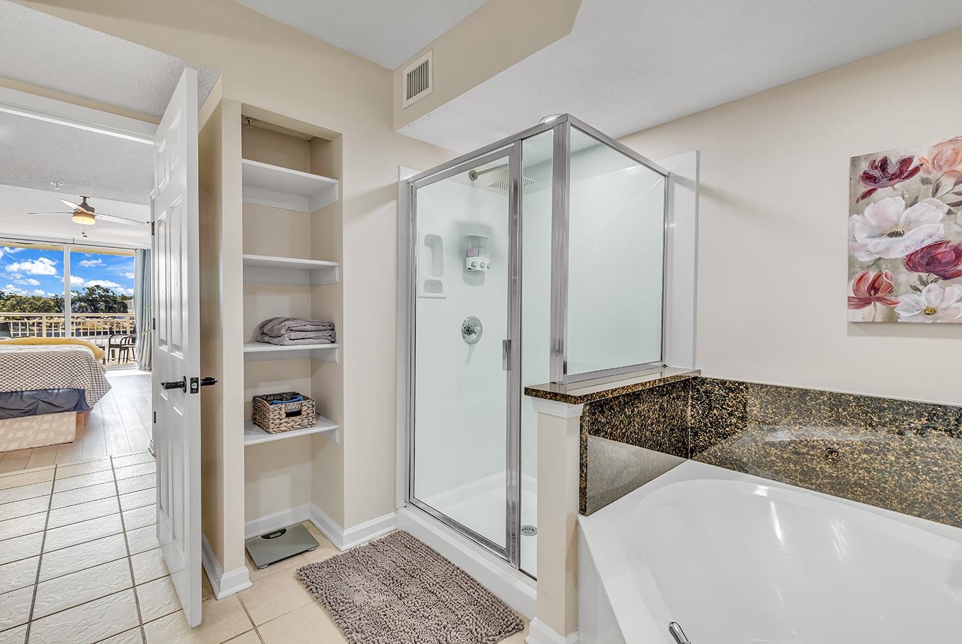 2151 Bridge View Ct. Unit: 2-202
