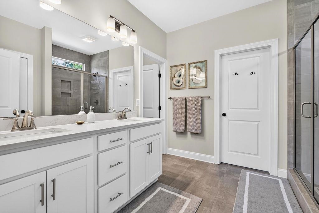 55 Hamilton Trail