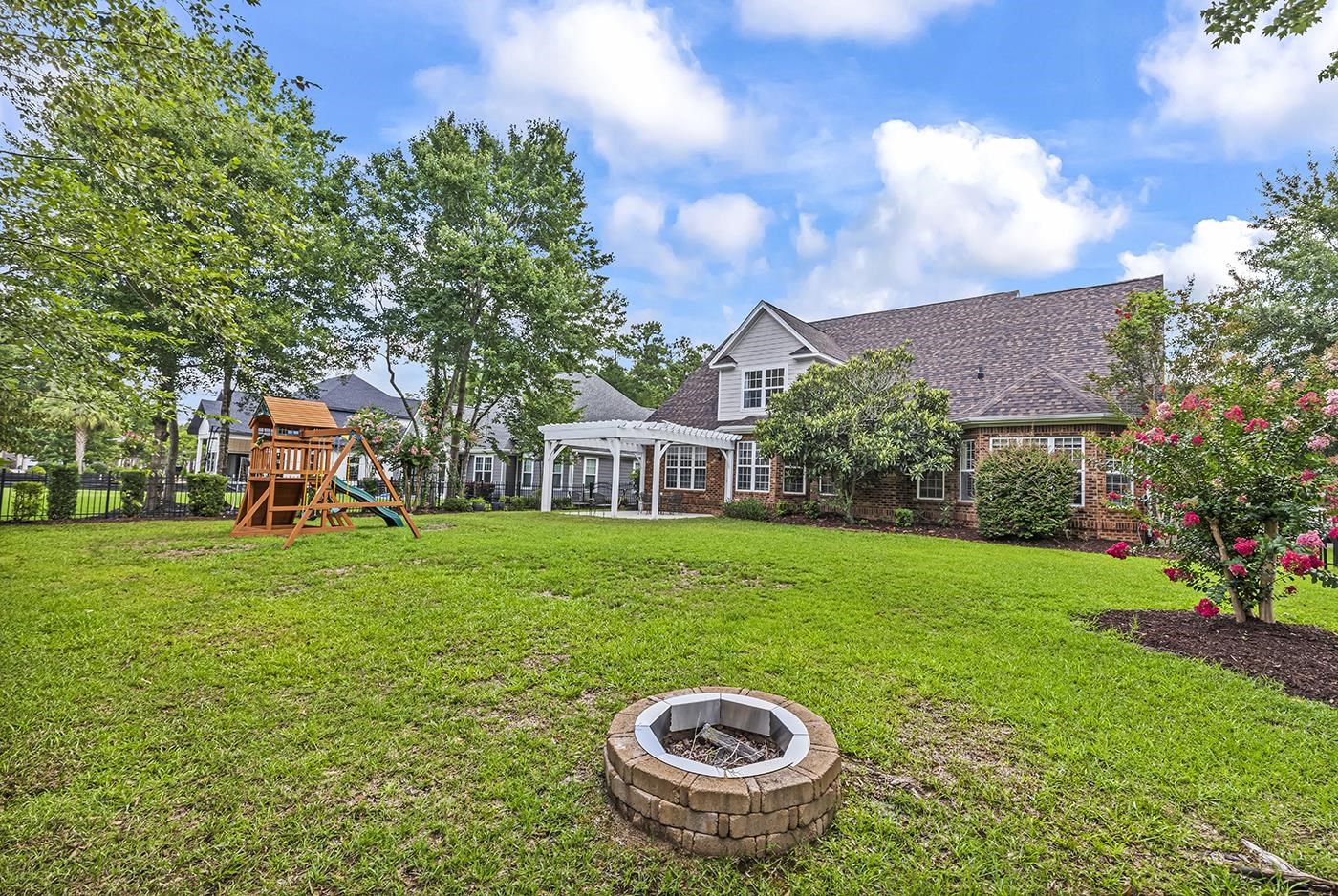 261 Chamberlin Rd.
