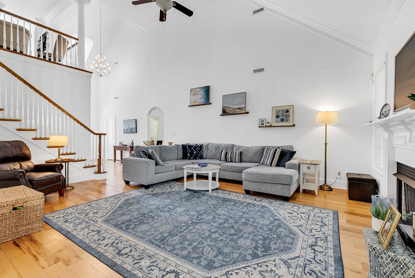261 Chamberlin Rd.