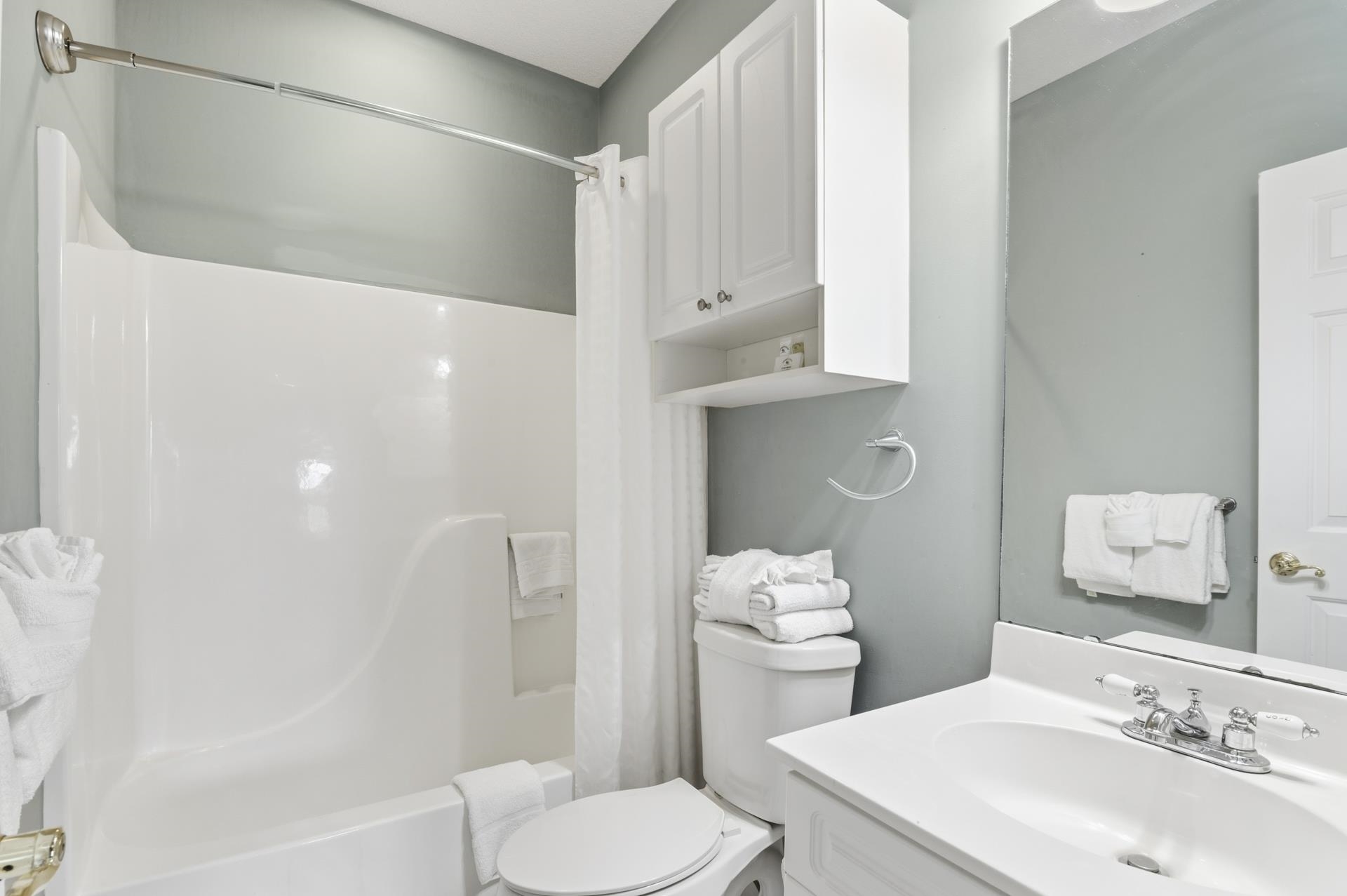 4827 Orchid Way Unit: 201