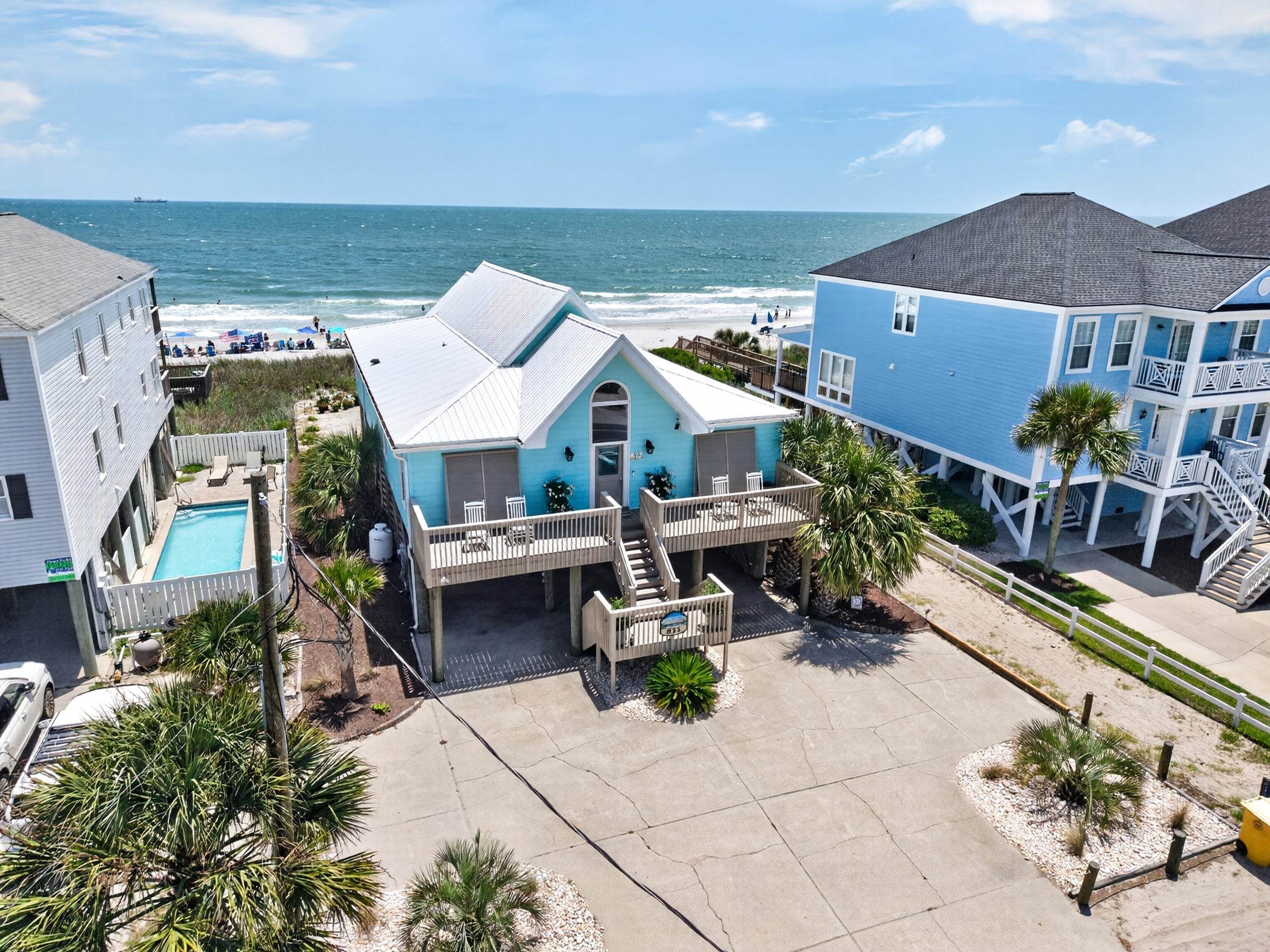 855 S Waccamaw Dr.