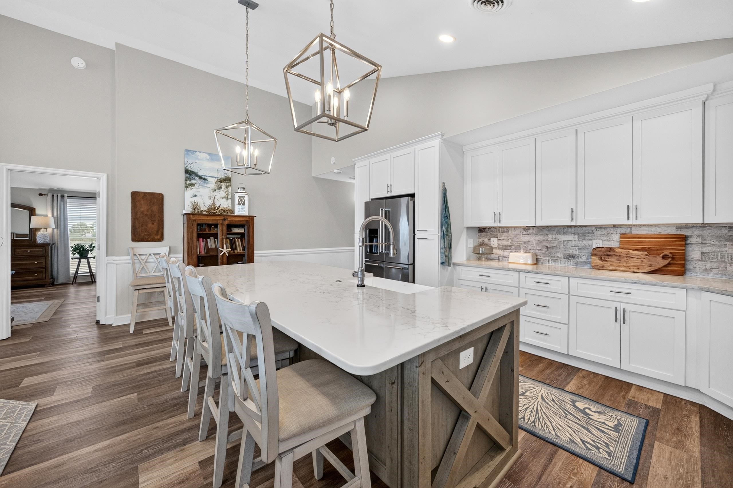 855 S Waccamaw Dr.