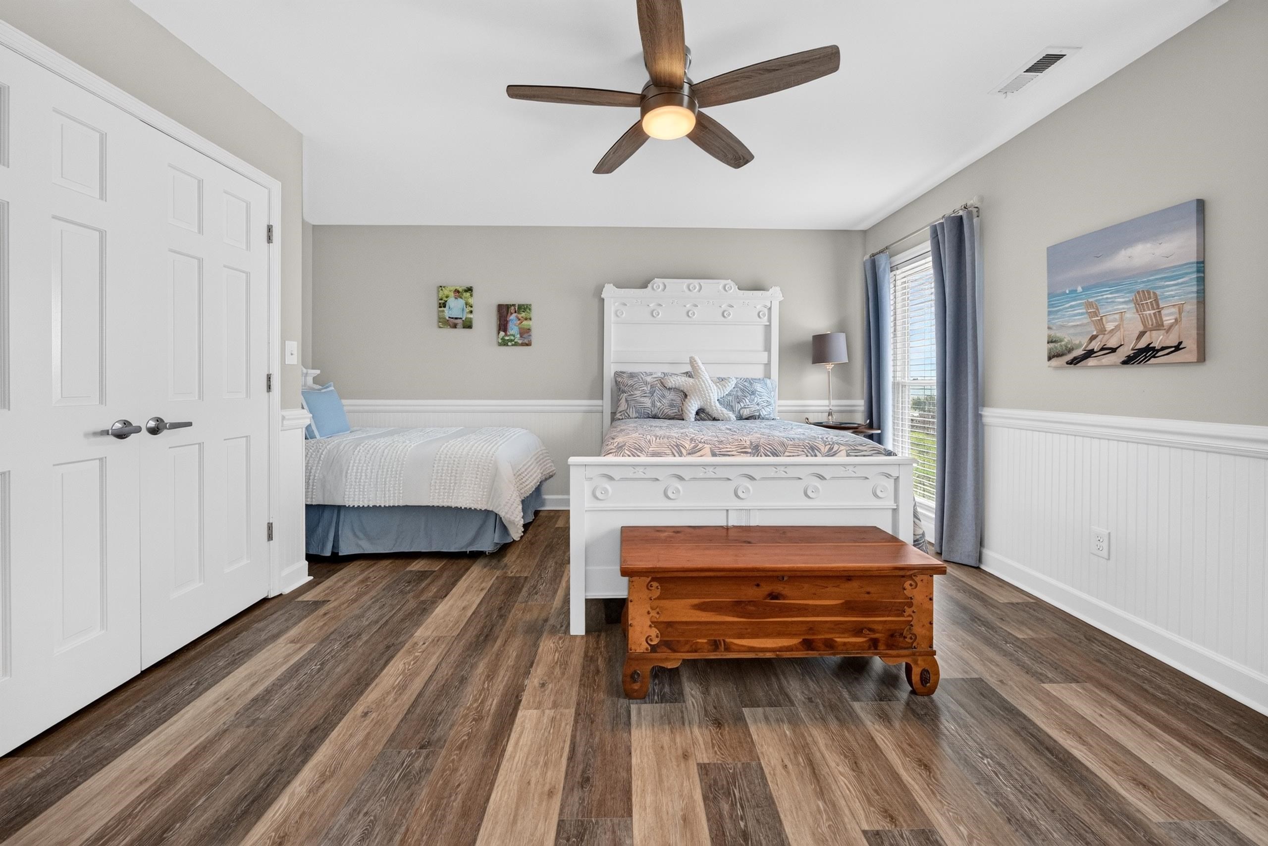 855 S Waccamaw Dr.