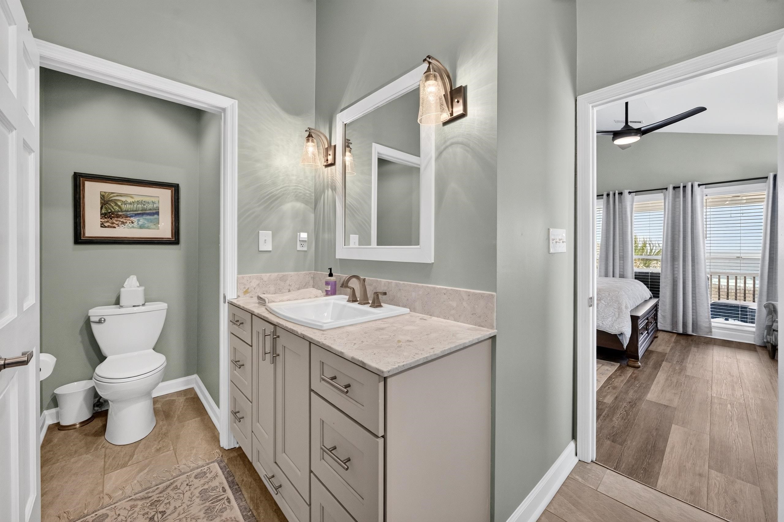 855 S Waccamaw Dr.