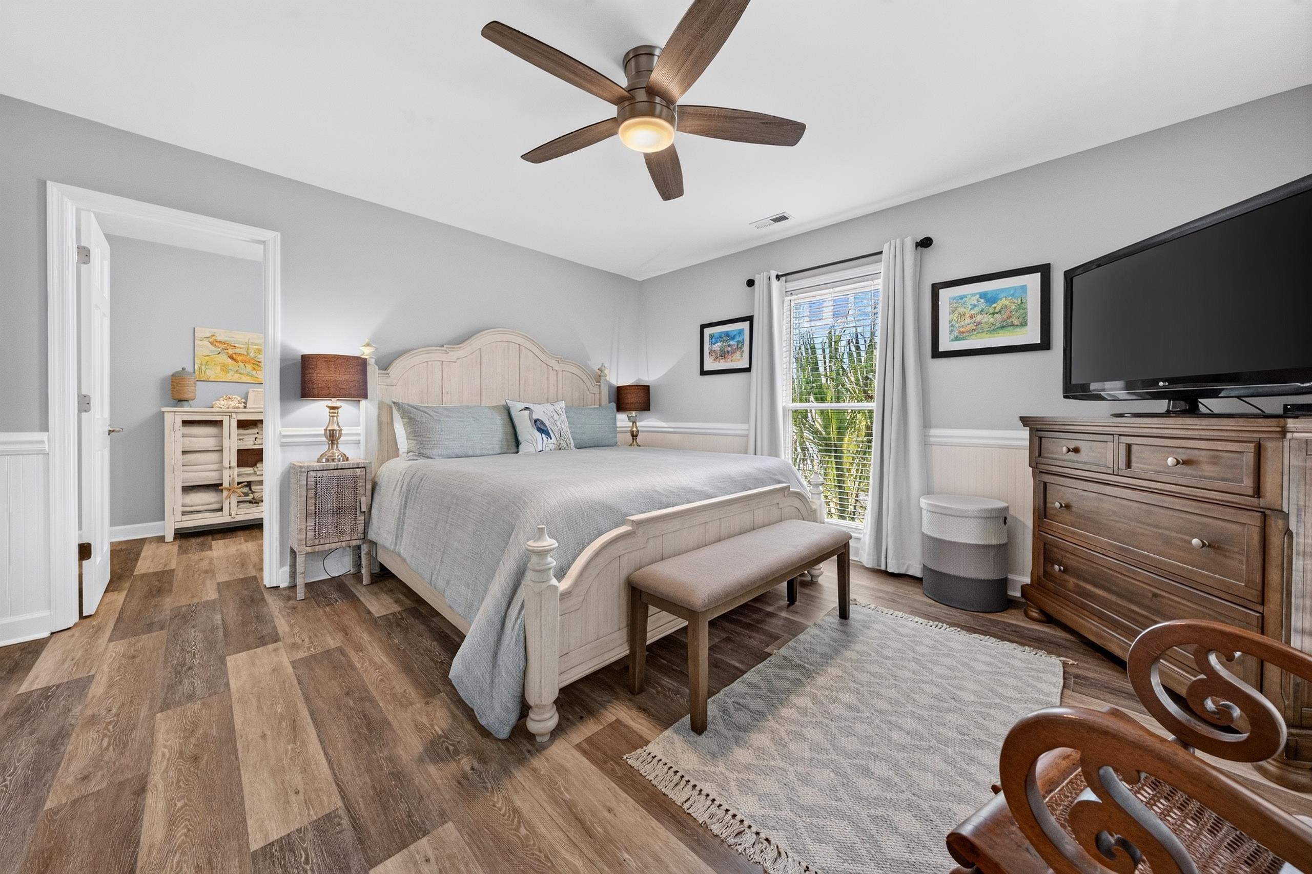 855 S Waccamaw Dr.