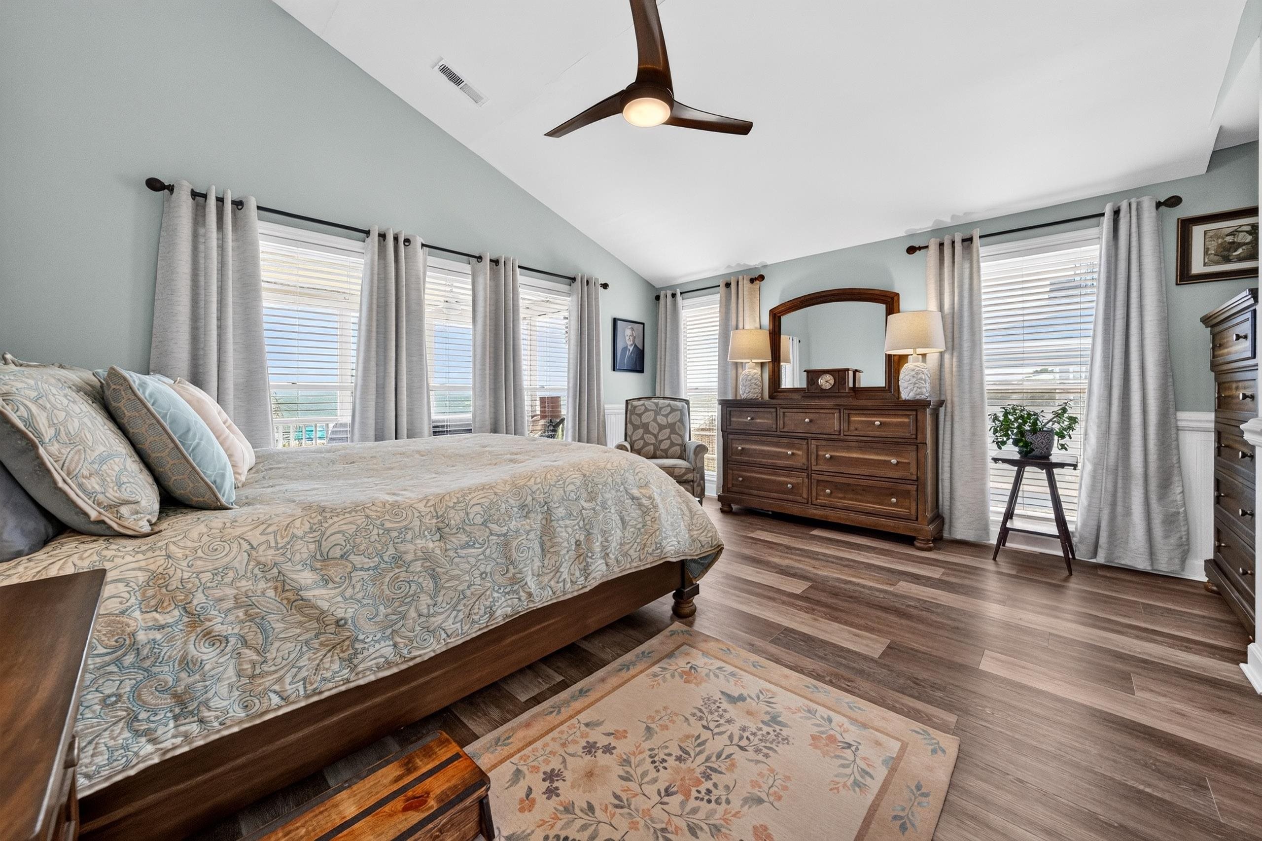 855 S Waccamaw Dr.