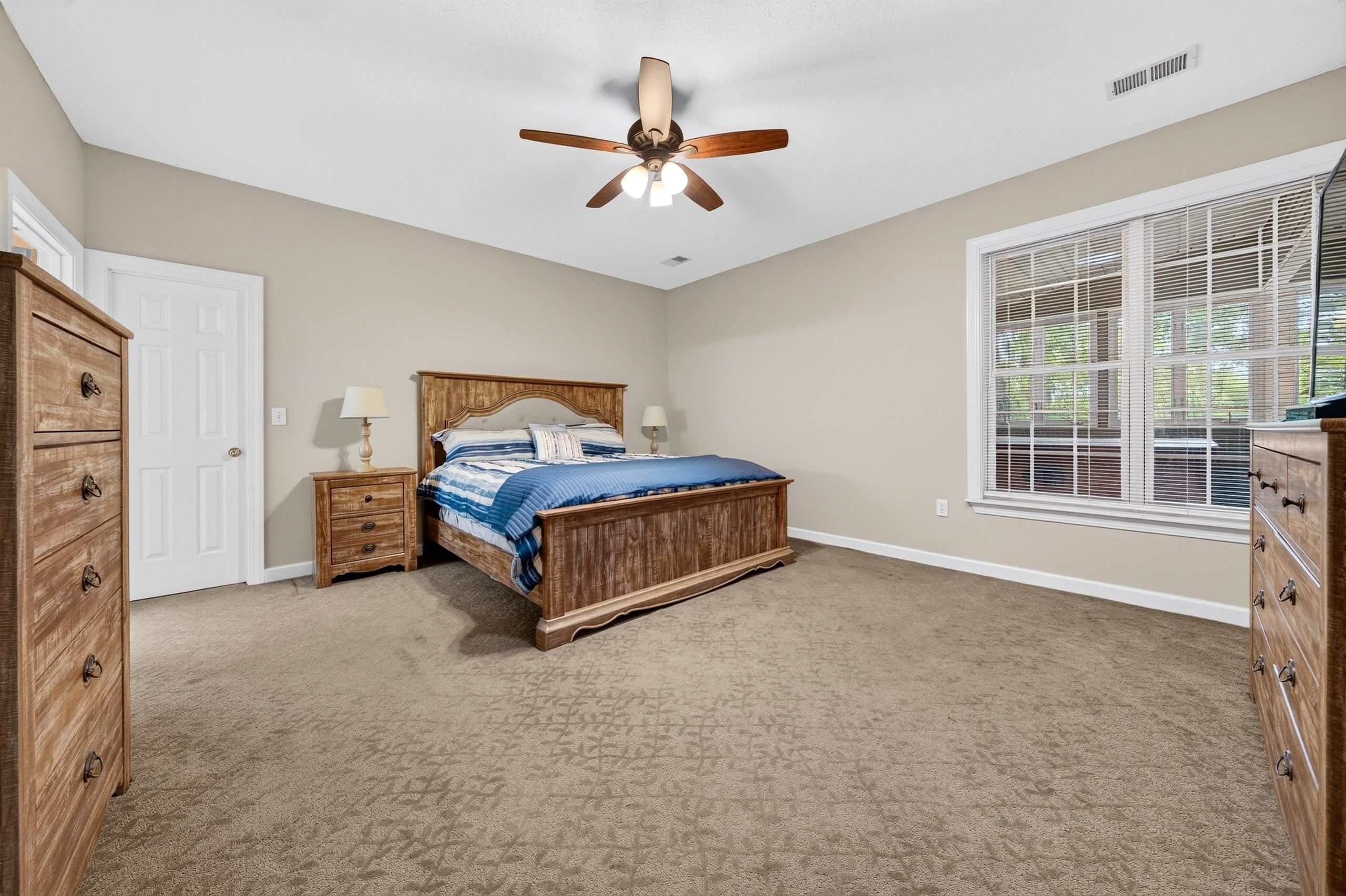 48 Alexander Glennie Dr.