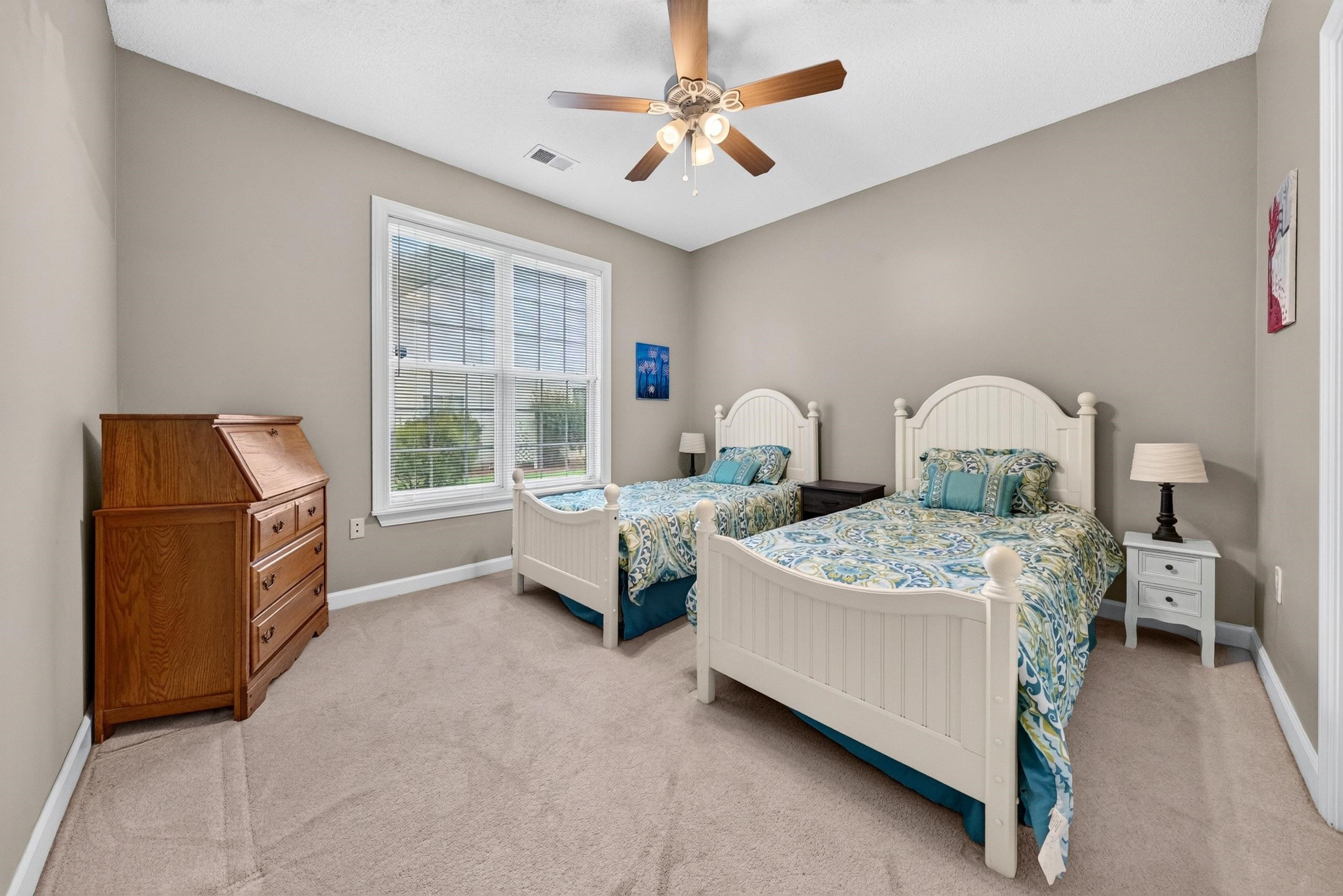 48 Alexander Glennie Dr.