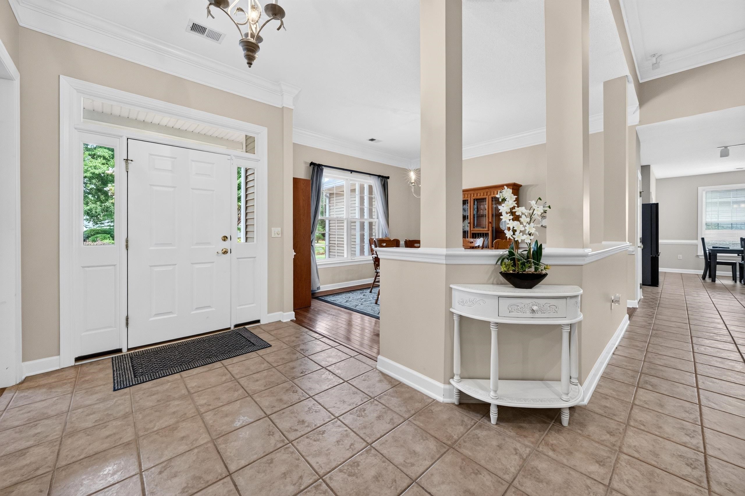 48 Alexander Glennie Dr.