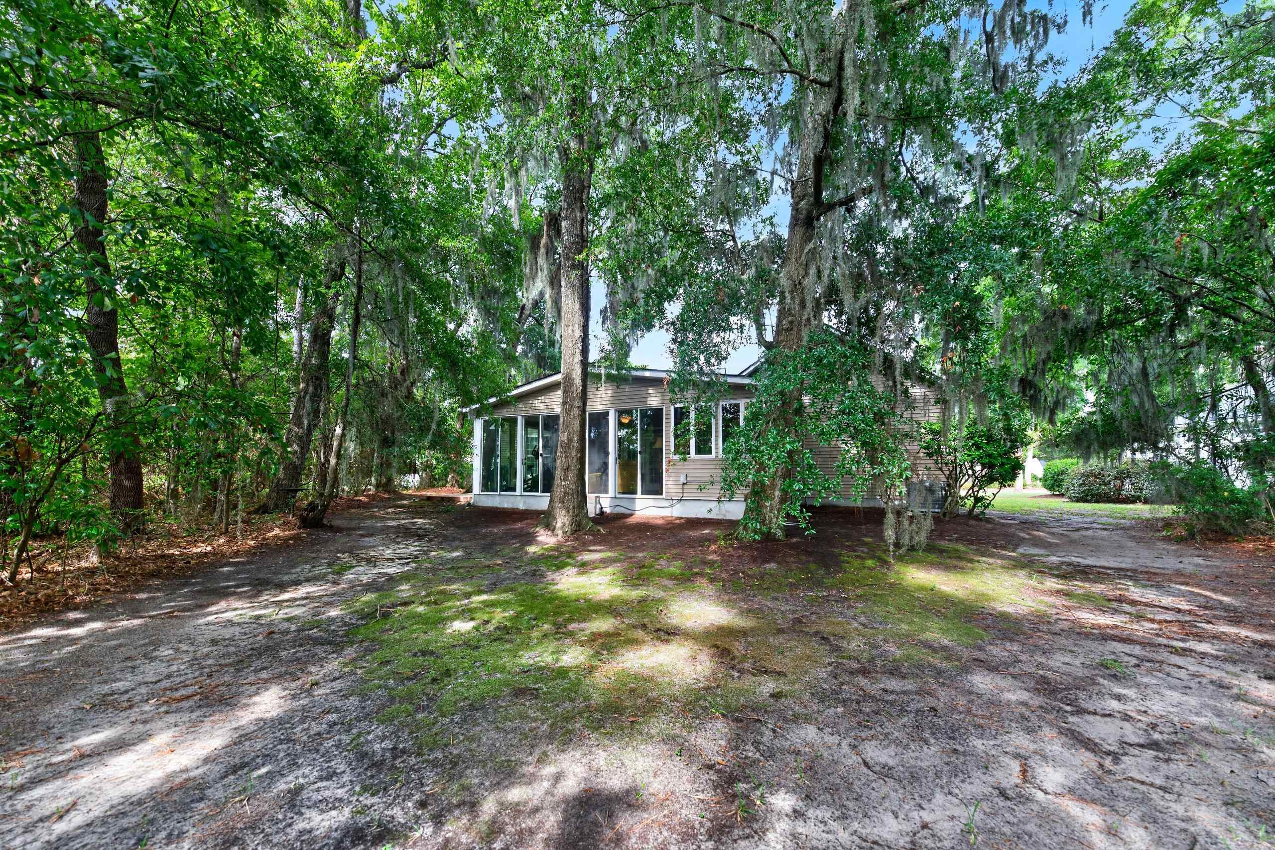 48 Alexander Glennie Dr.