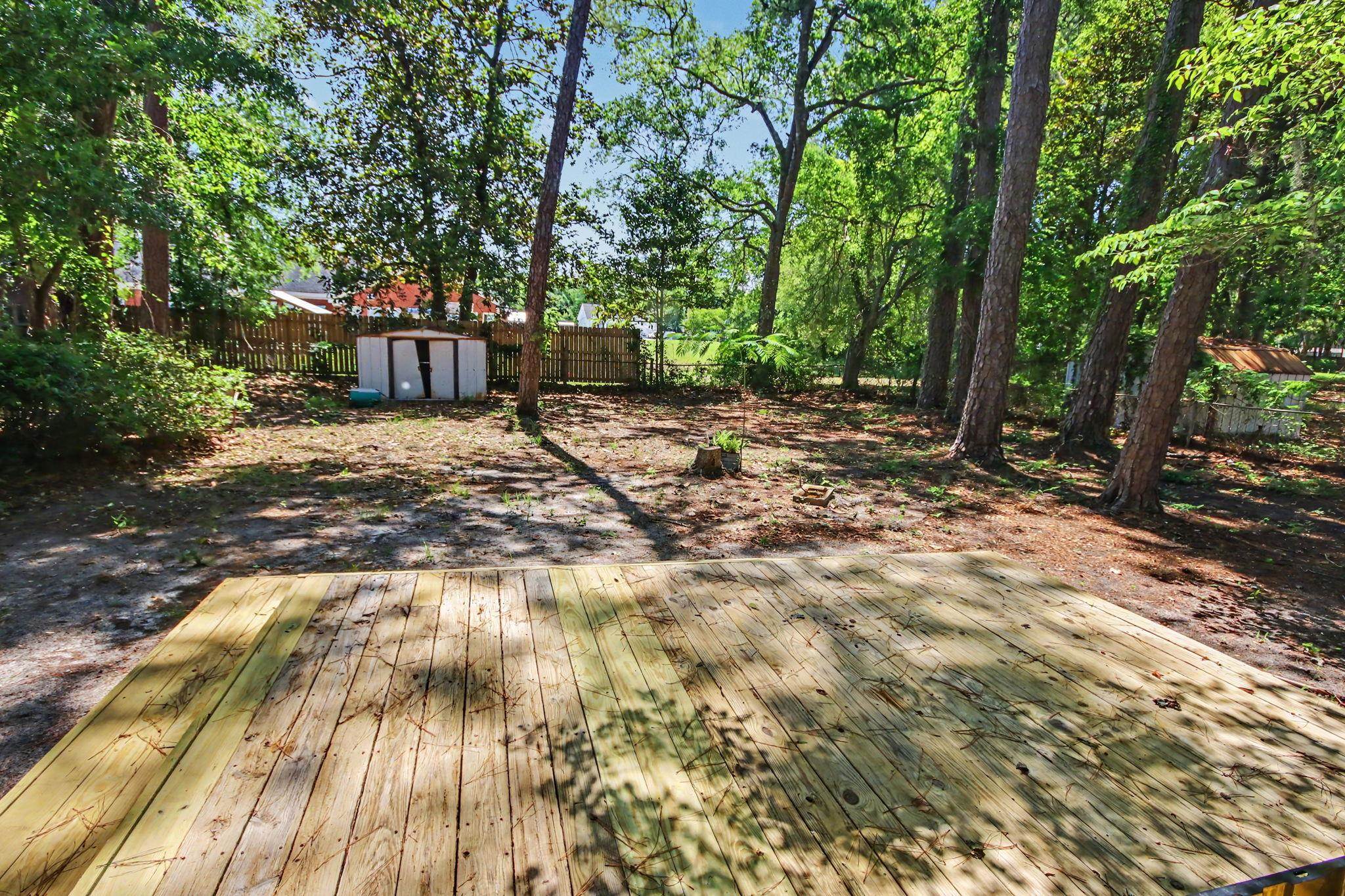 2407 South Island Rd.