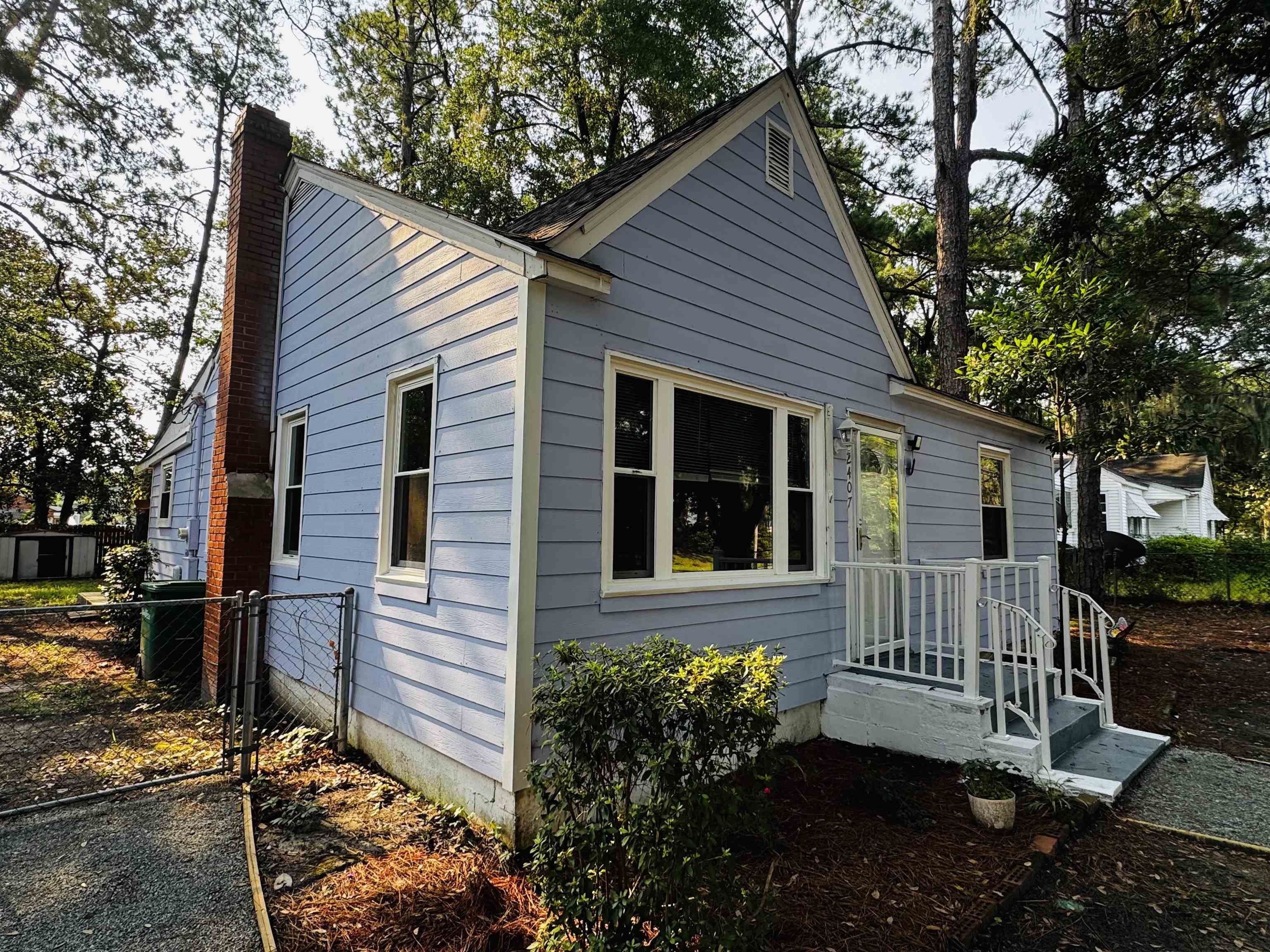 2407 South Island Rd.
