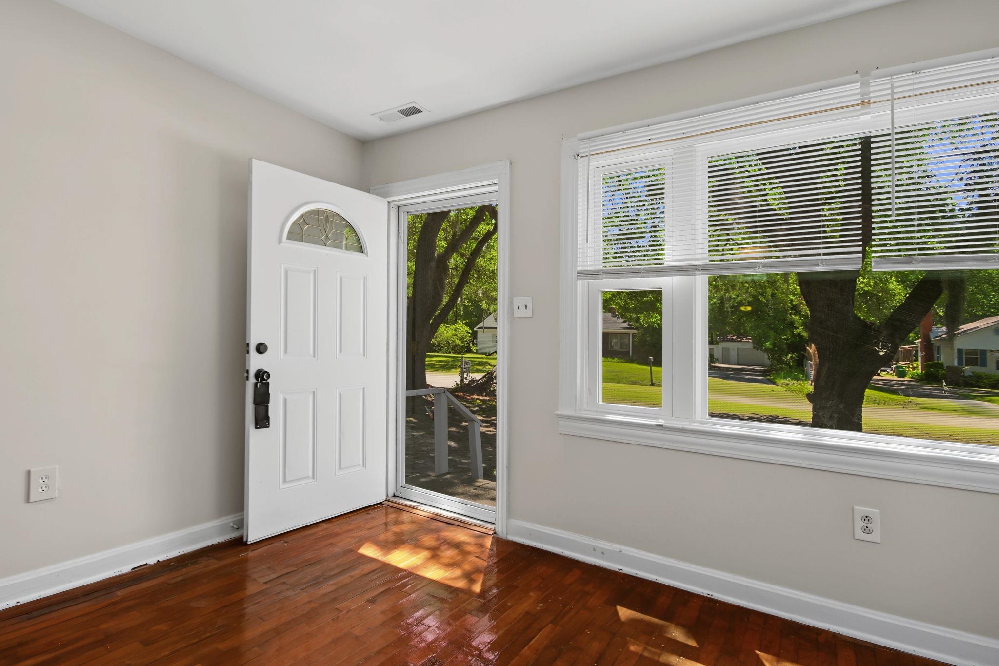 2407 South Island Rd.