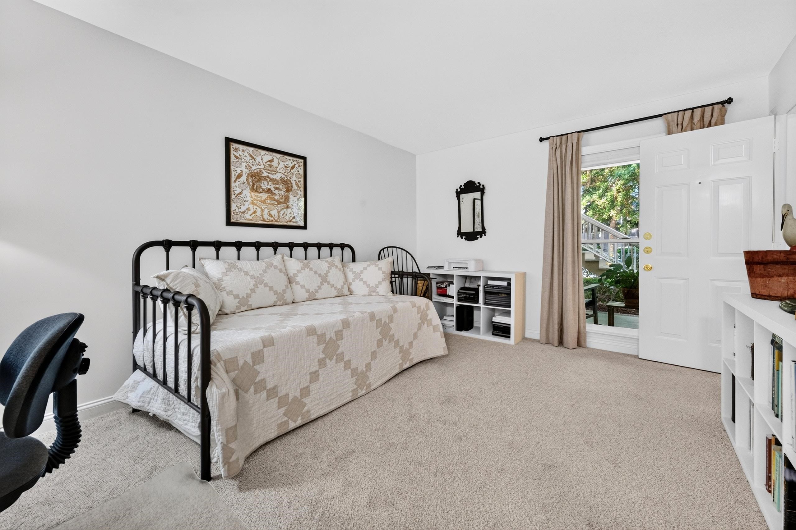 127 Weehawka Way Unit: 1