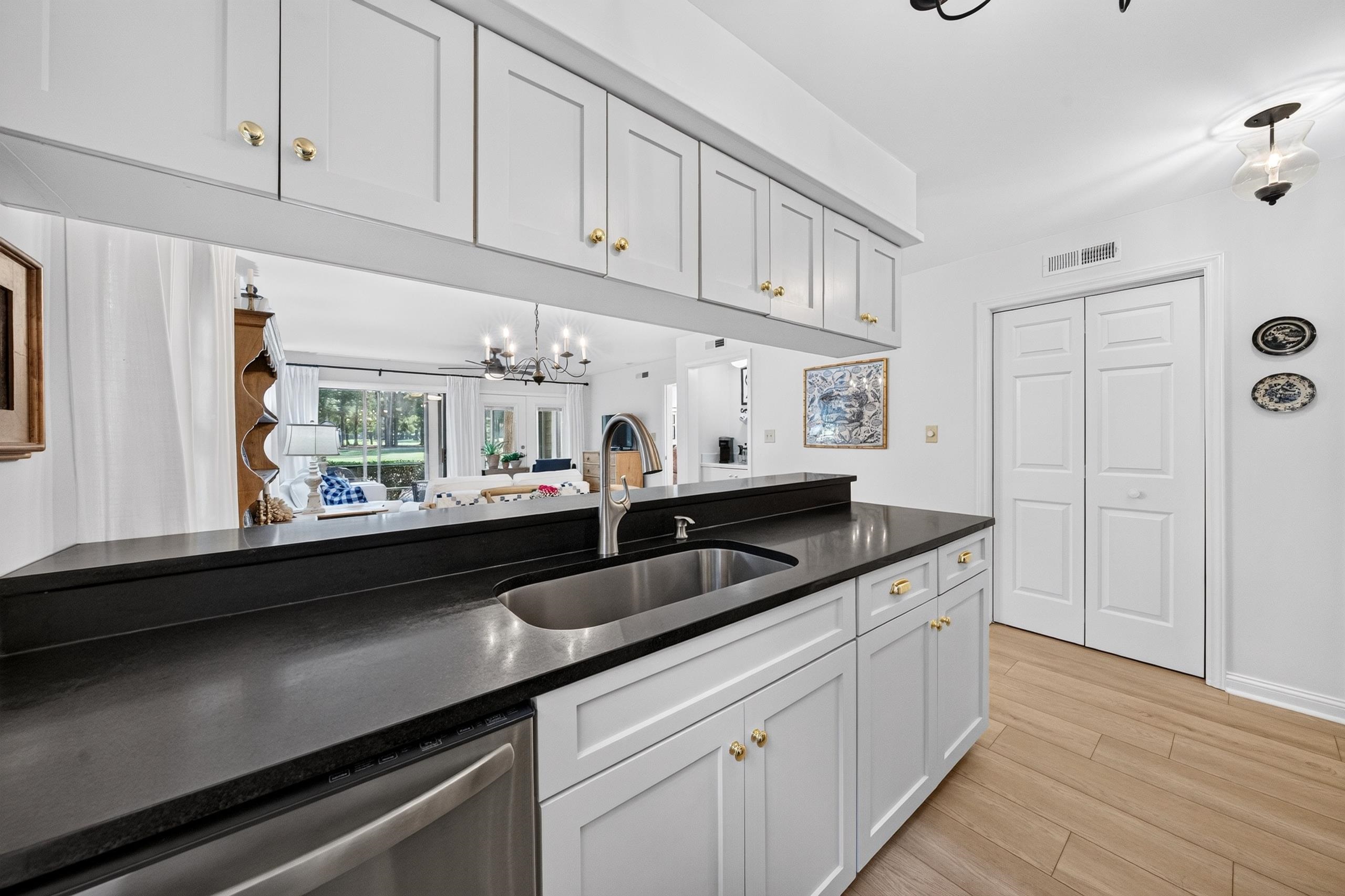 127 Weehawka Way Unit: 1