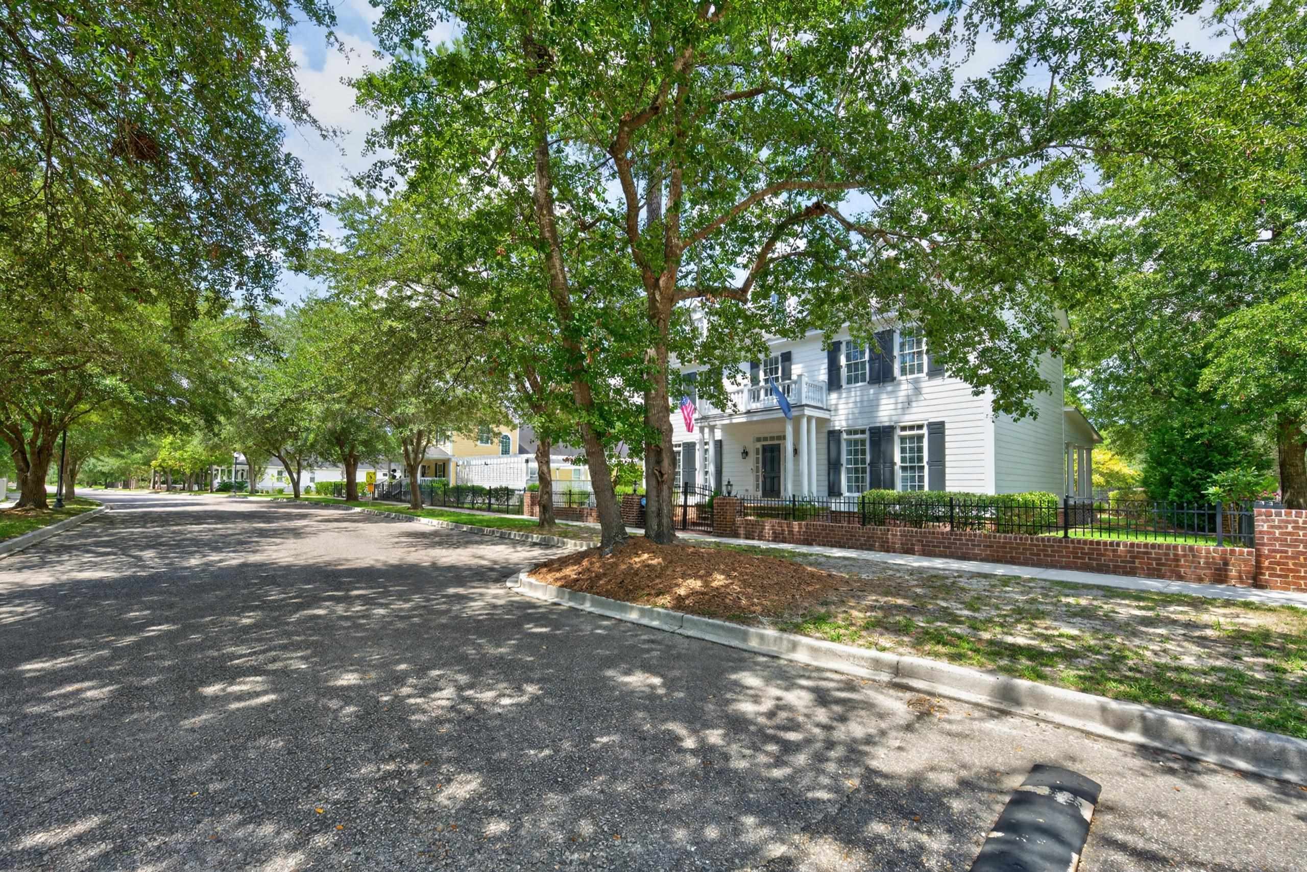 1647 Old Town Ave.