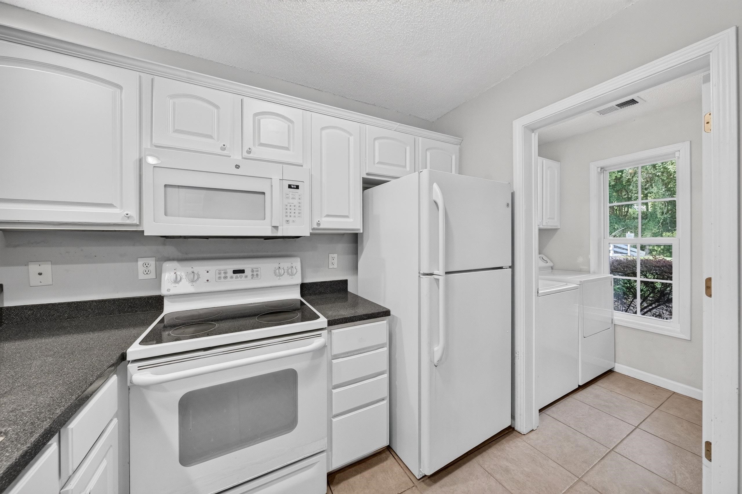 245 Egret Run Unit: 1014