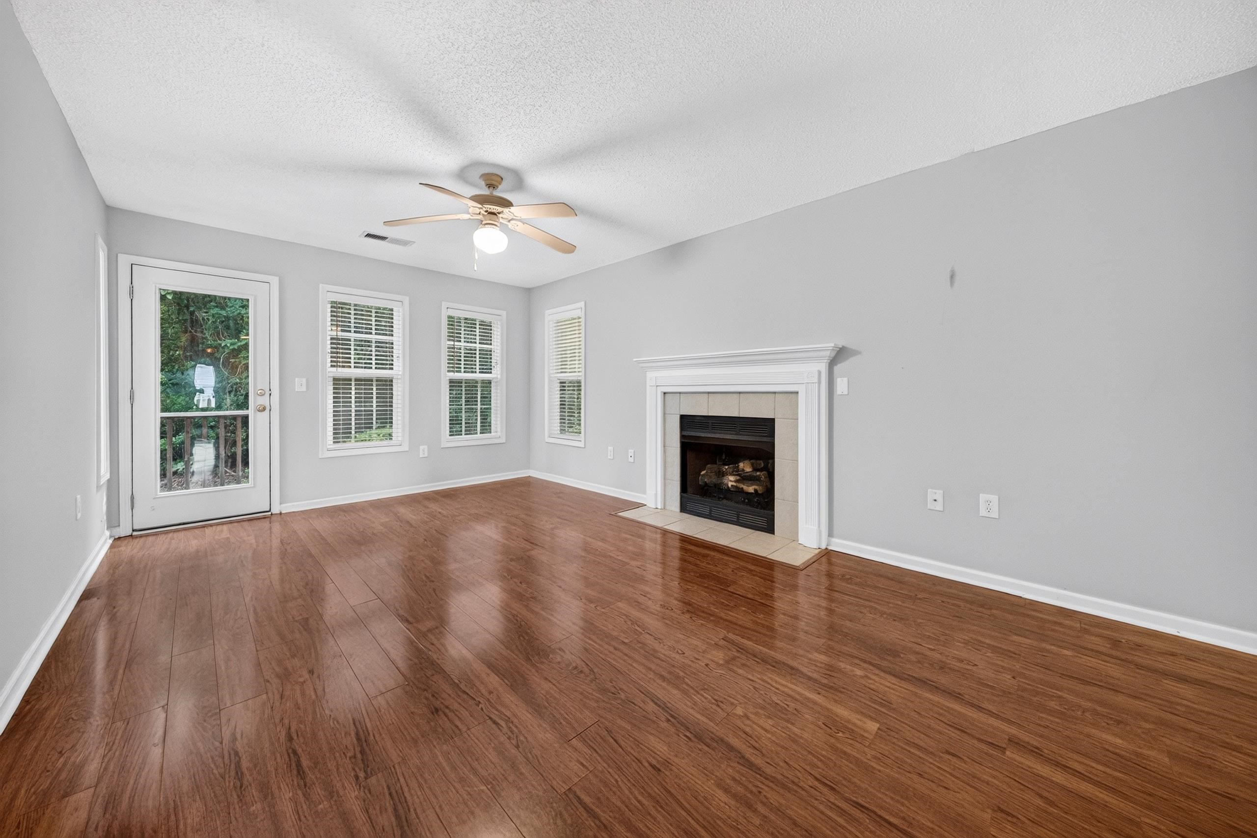 245 Egret Run Unit: 1014