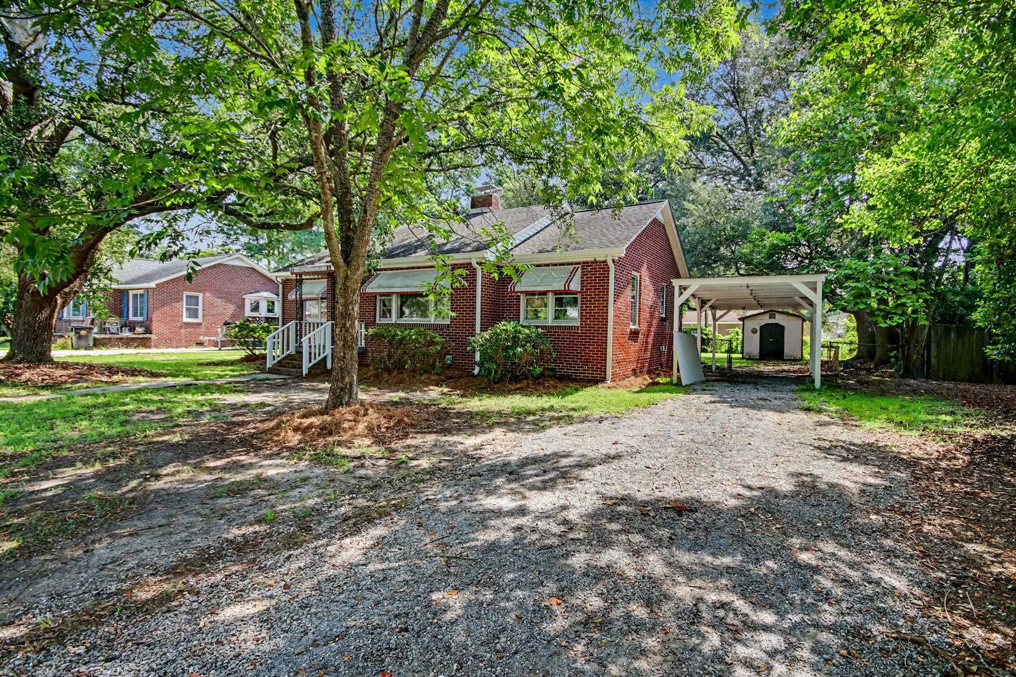 1916 Calhoun Dr.