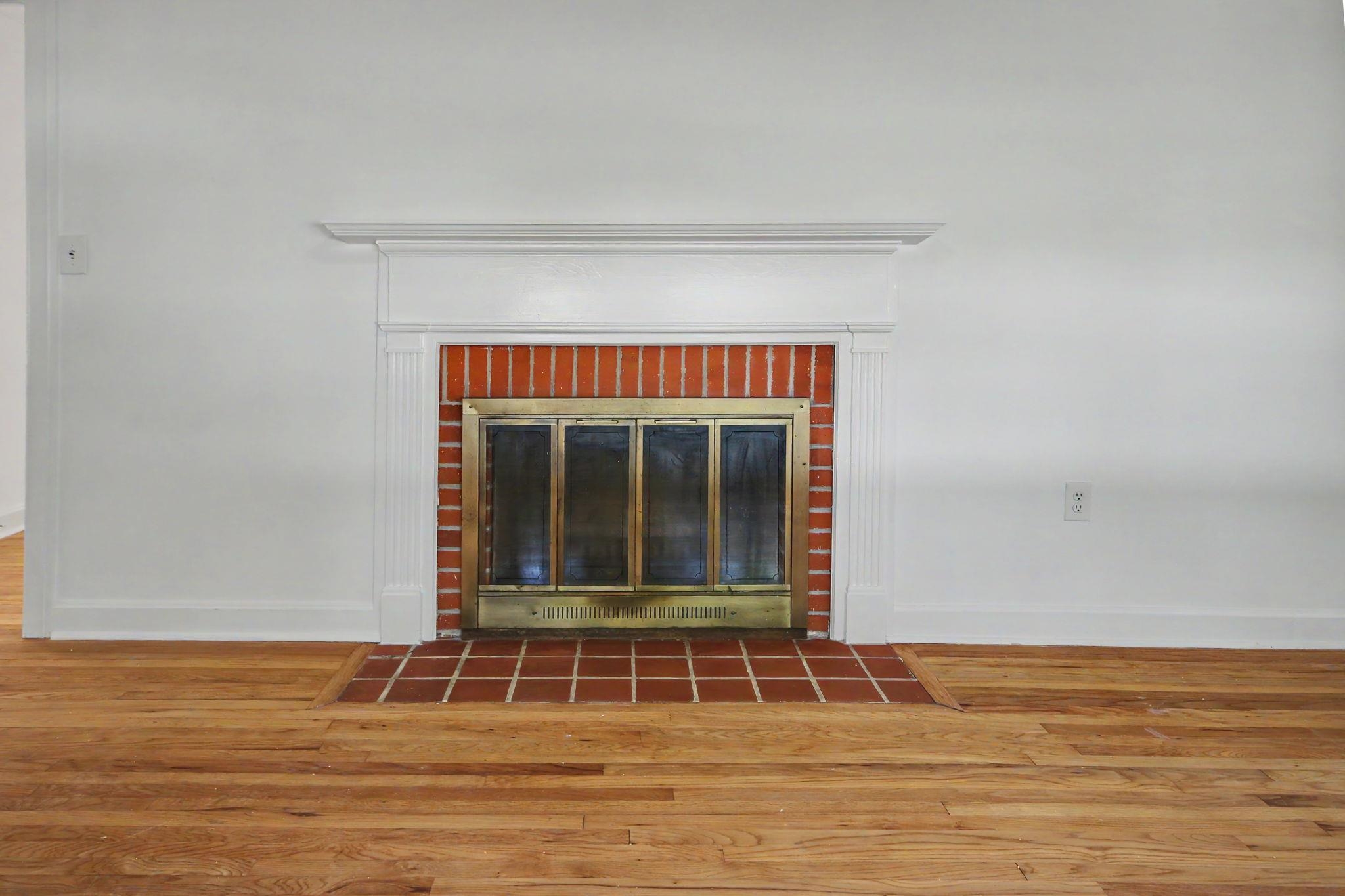 1916 Calhoun Dr.