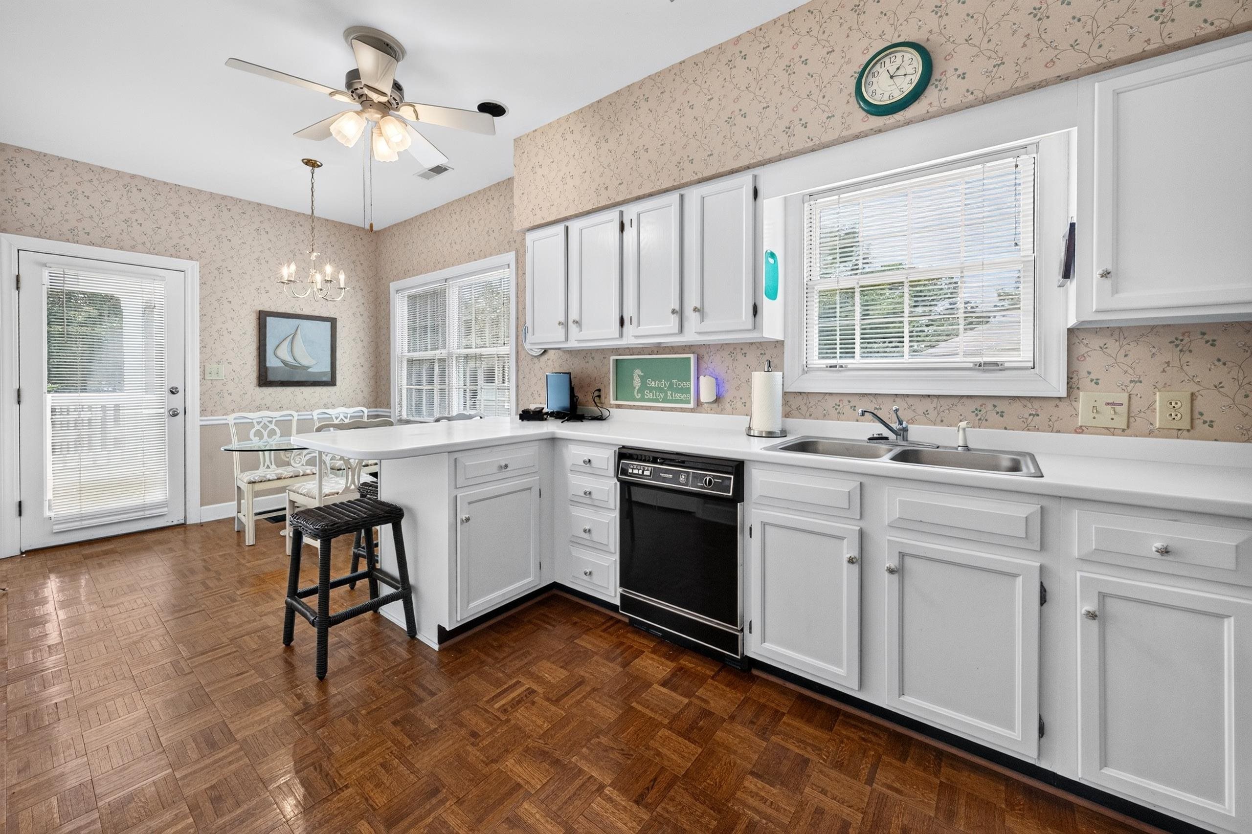 737 Bonnyneck Dr. Unit: 26