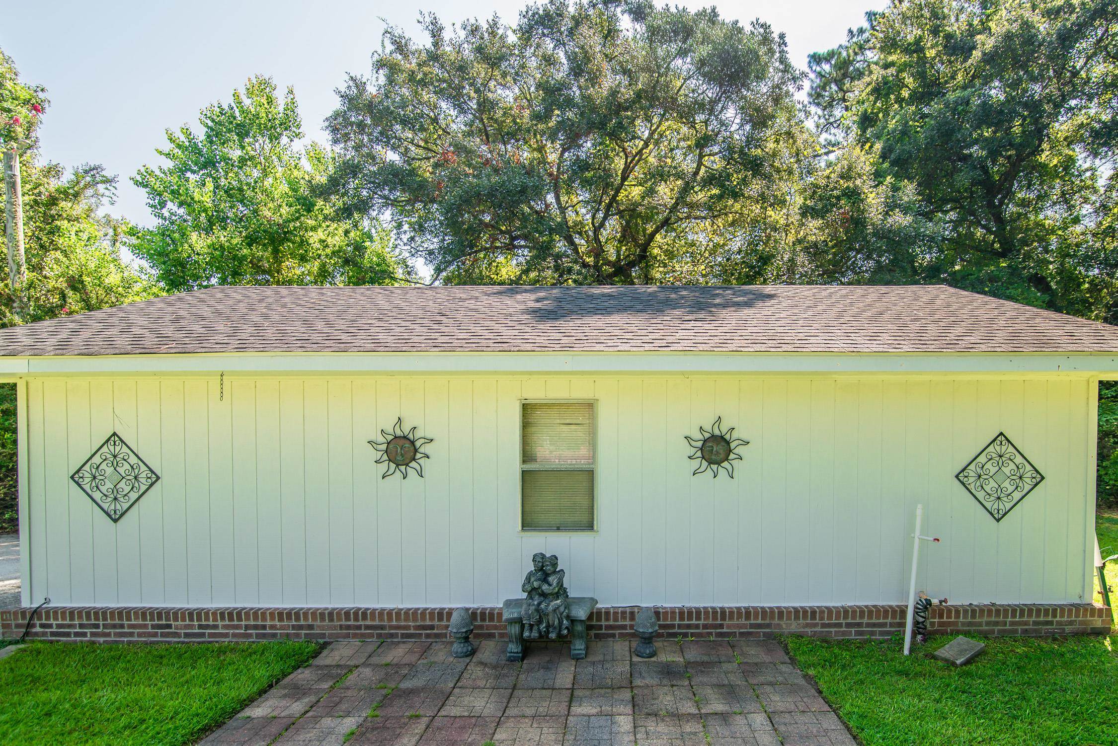 413 Loril St.
